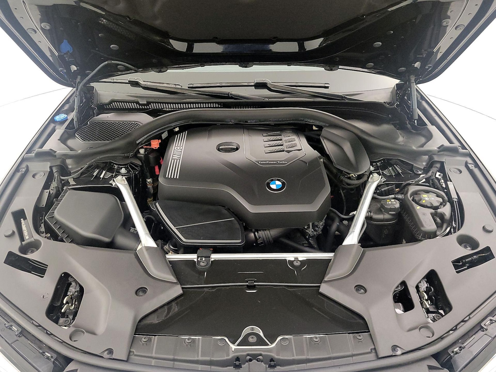 2023 BMW 5 Series 530i - Photo 24