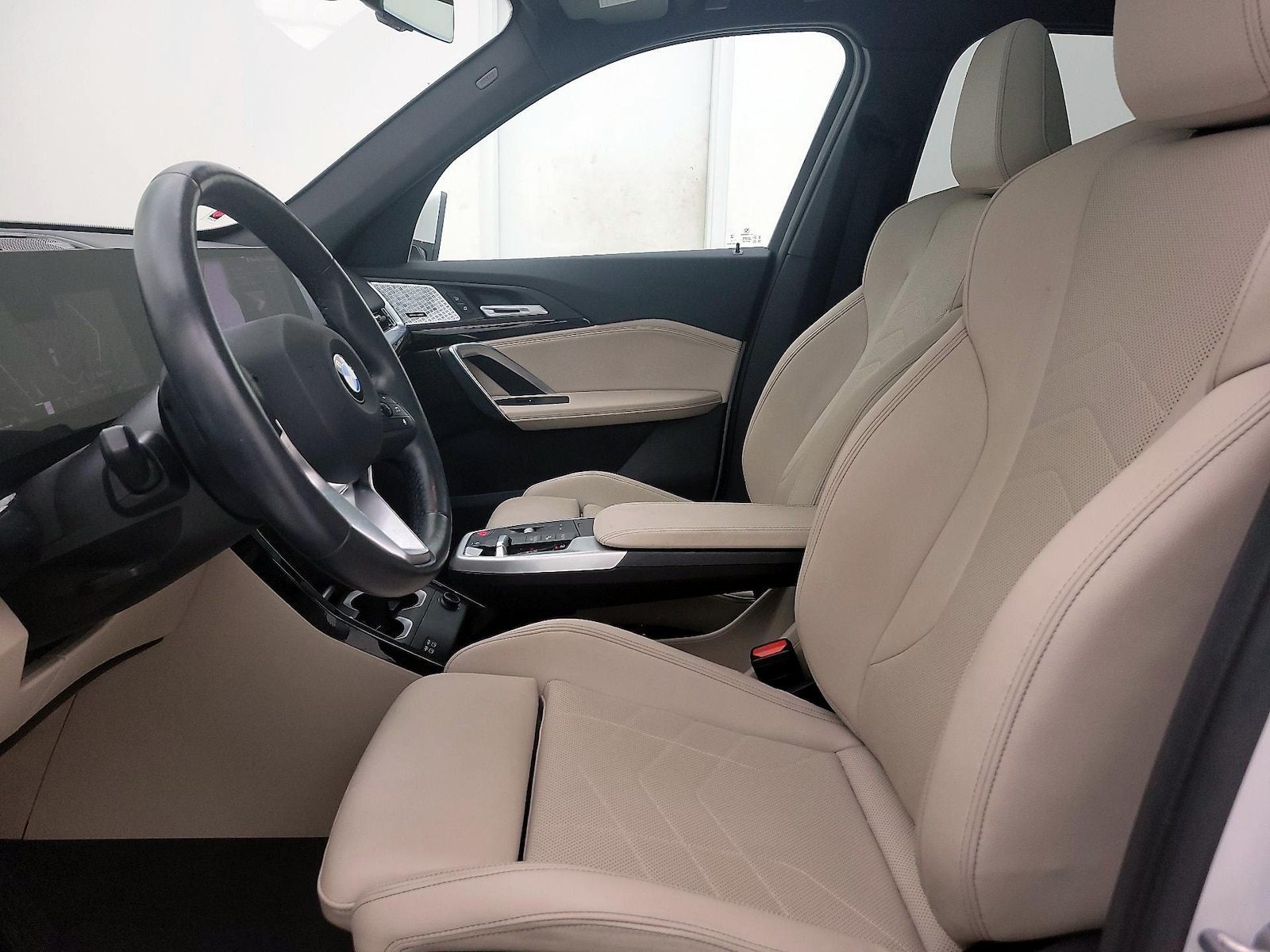 2023 BMW X1 28i - Photo 12