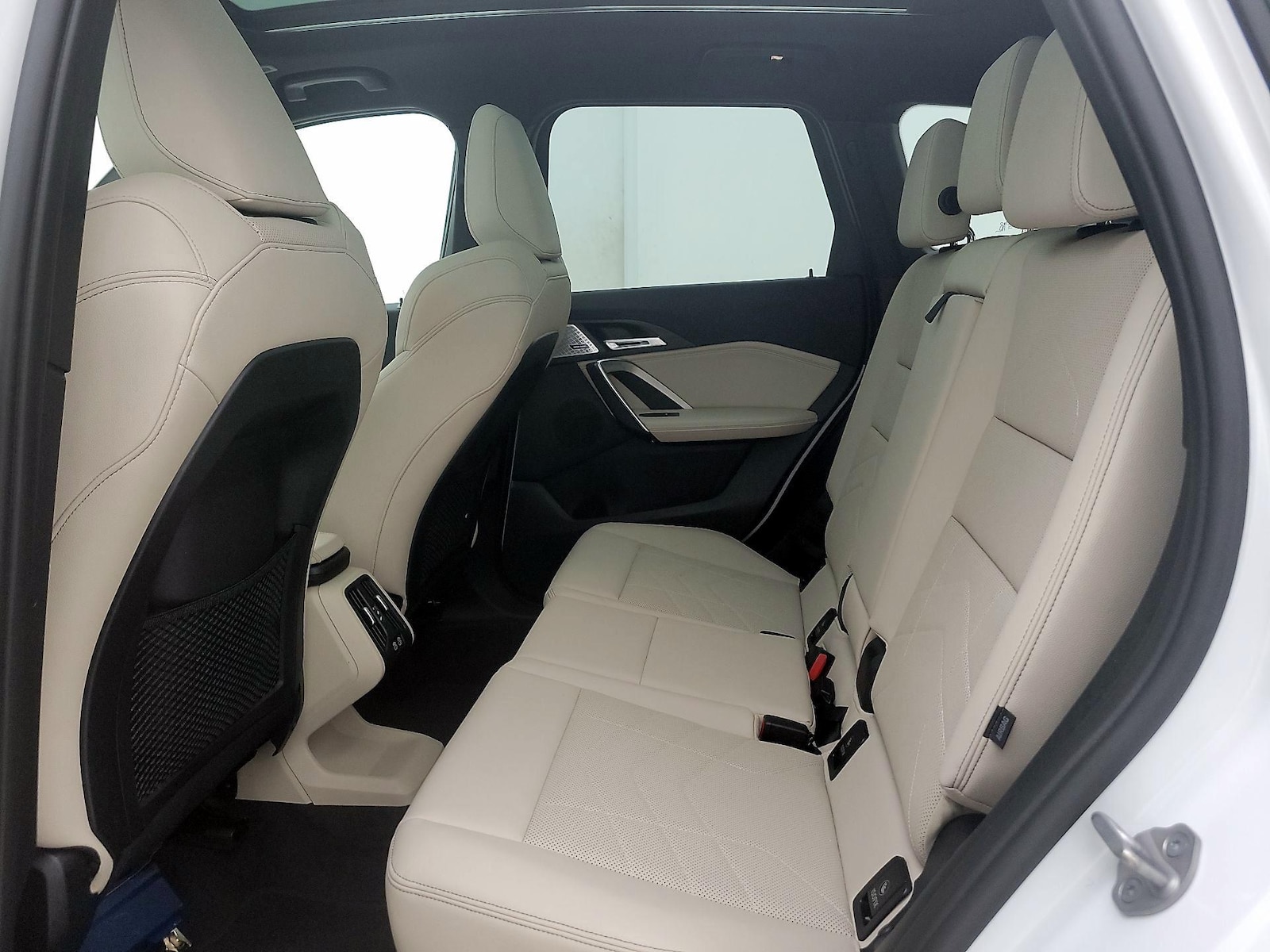 2023 BMW X1 28i - Photo 22
