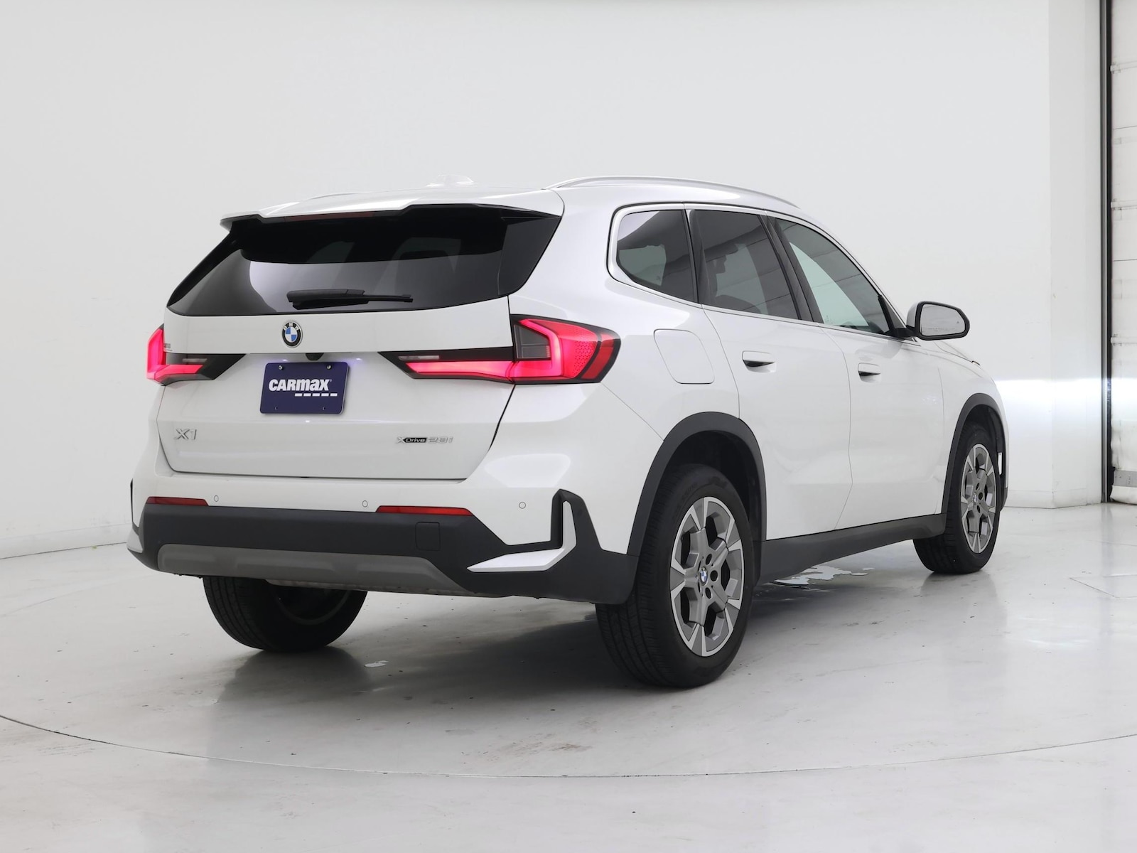 2023 BMW X1 28i - Photo 9