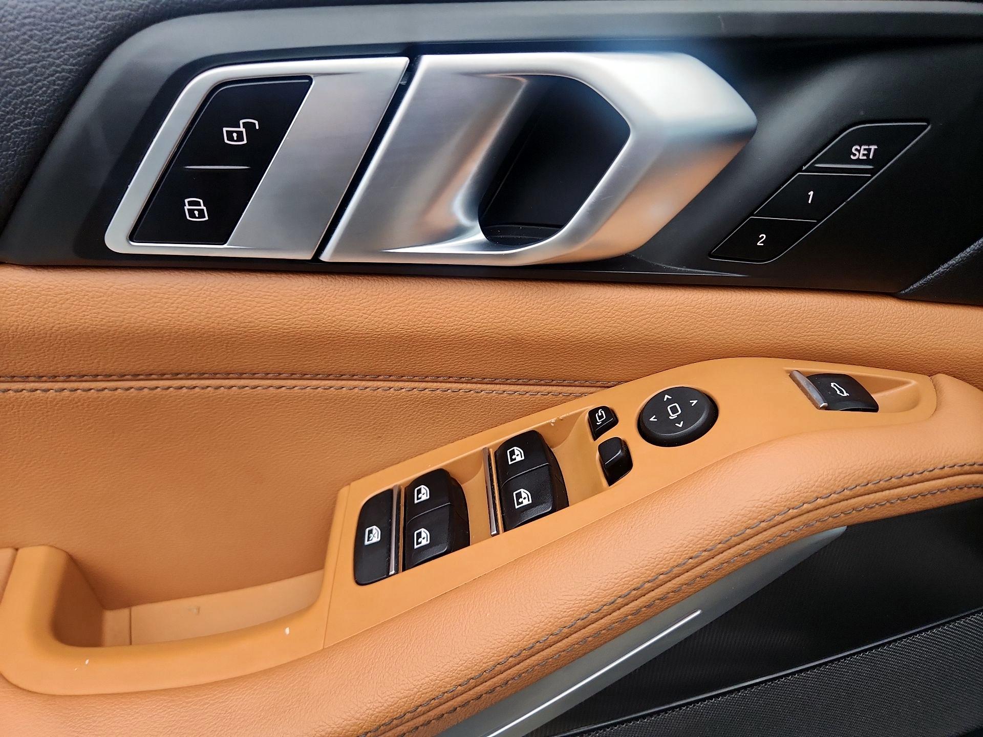 Thumbnail: 2021 BMW X5 - 12