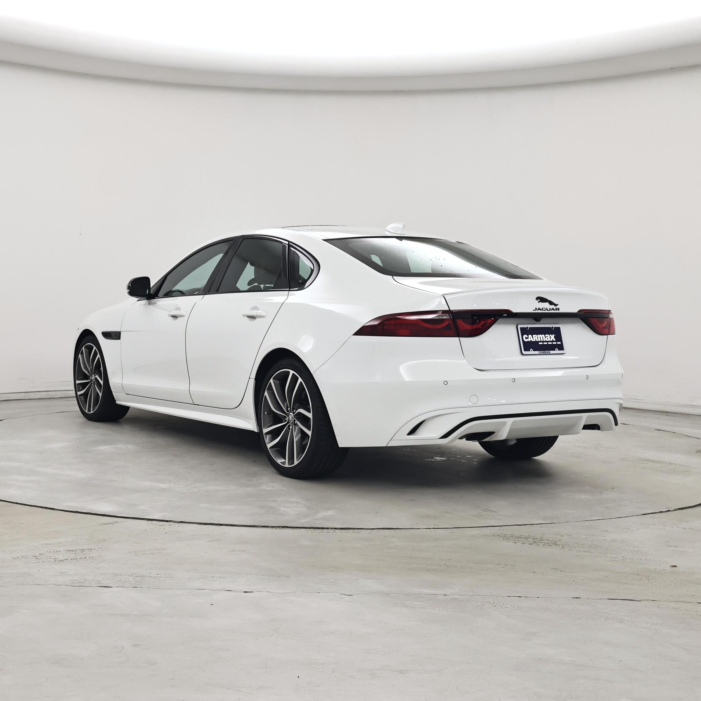 Thumbnail: 2024 Jaguar XF - 2