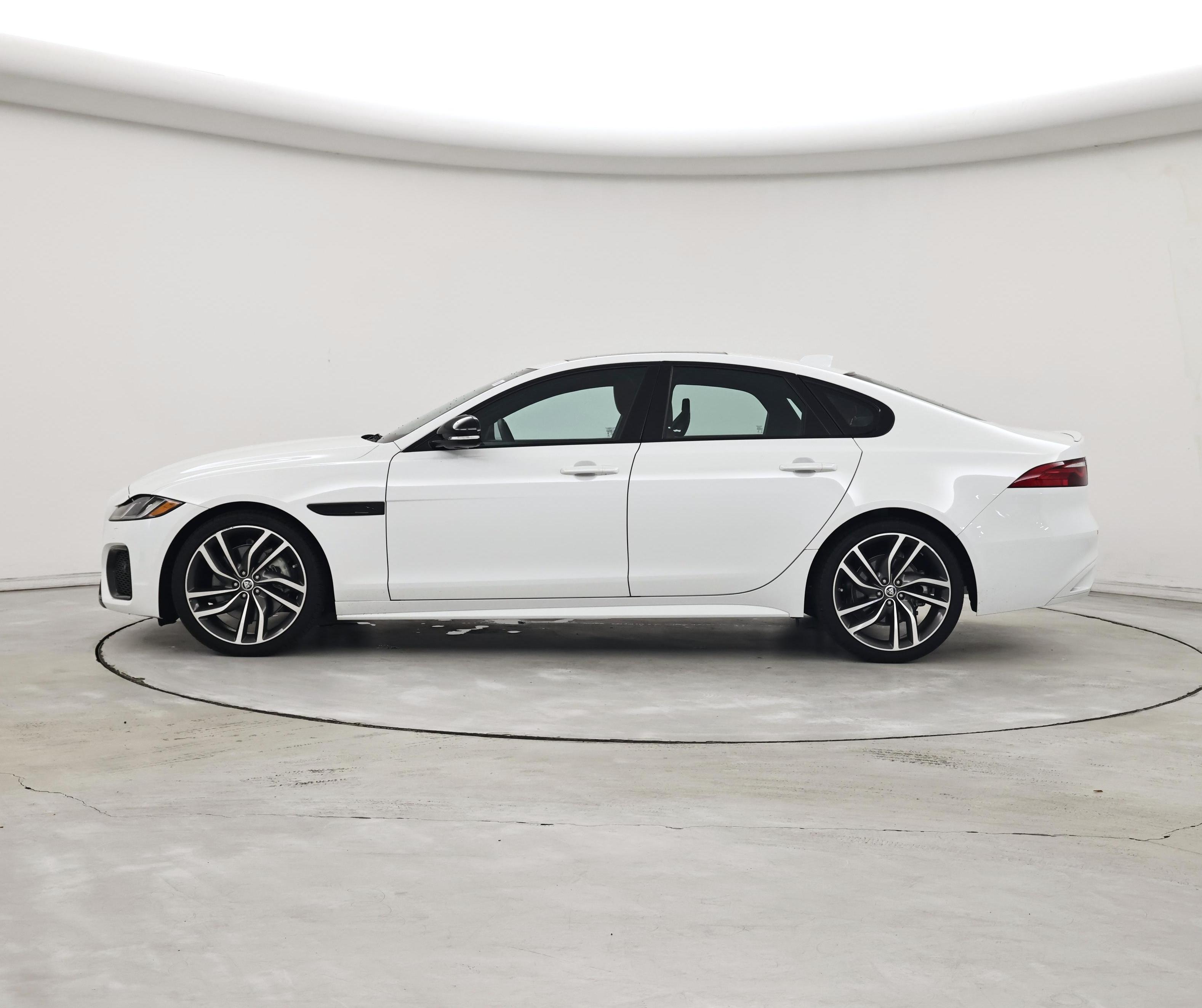 Thumbnail: 2024 Jaguar XF - 3