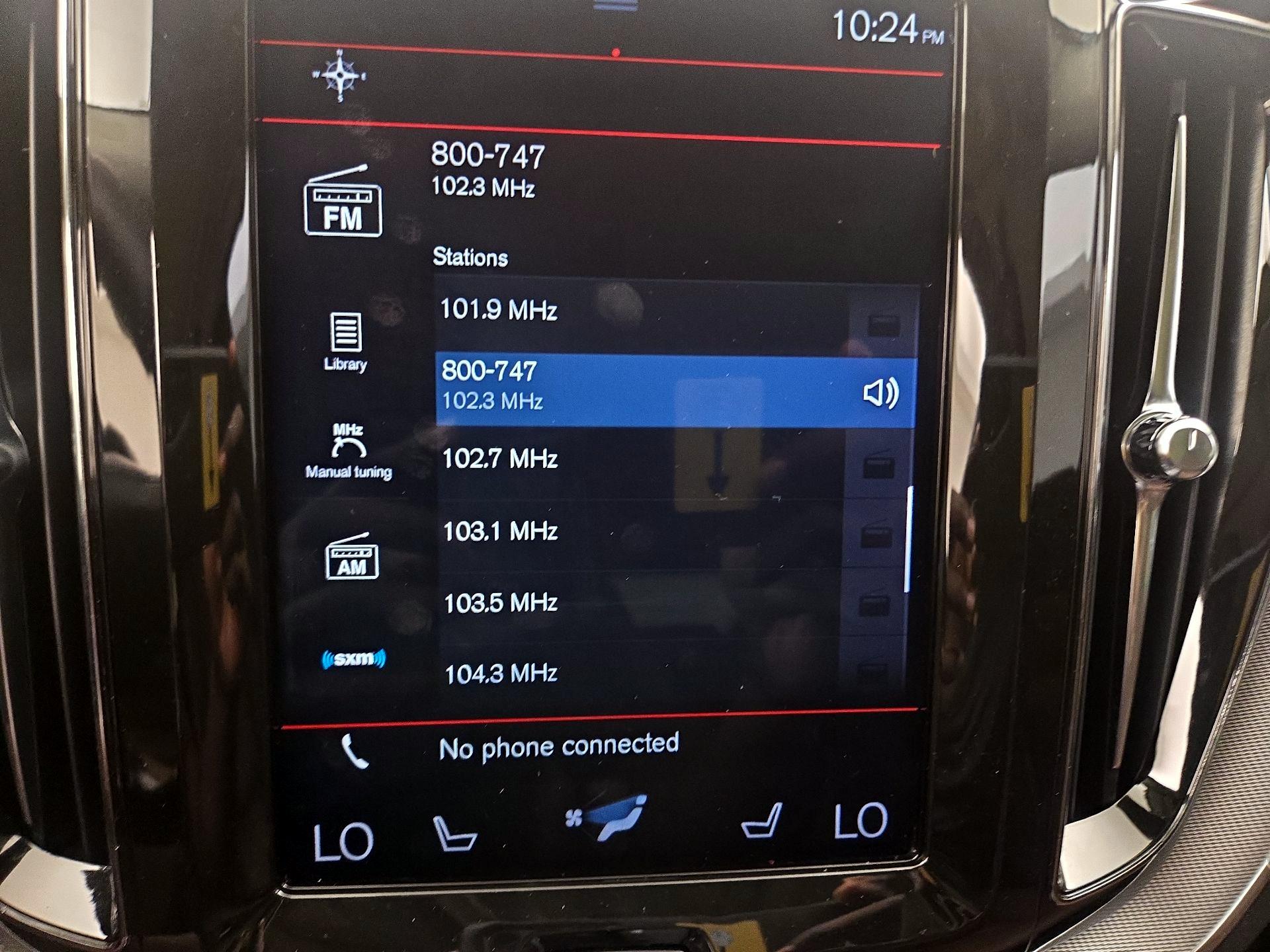 Thumbnail: 2019 Volvo XC60 - 16