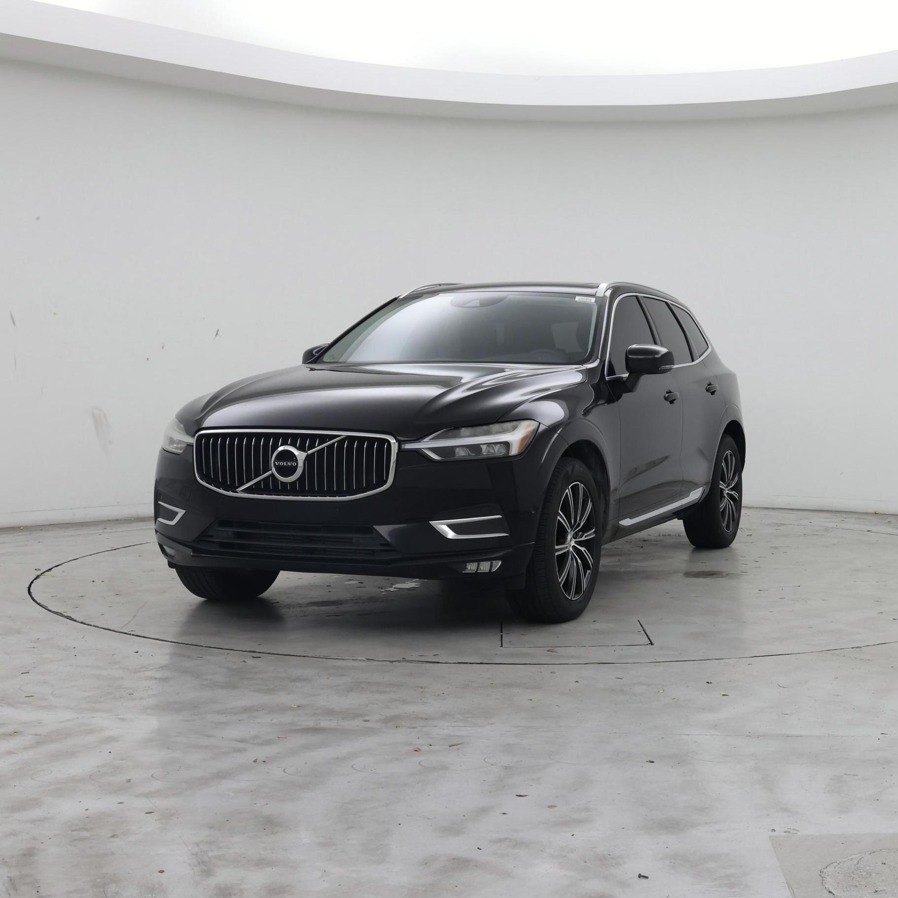 Thumbnail: 2019 Volvo XC60 - 4