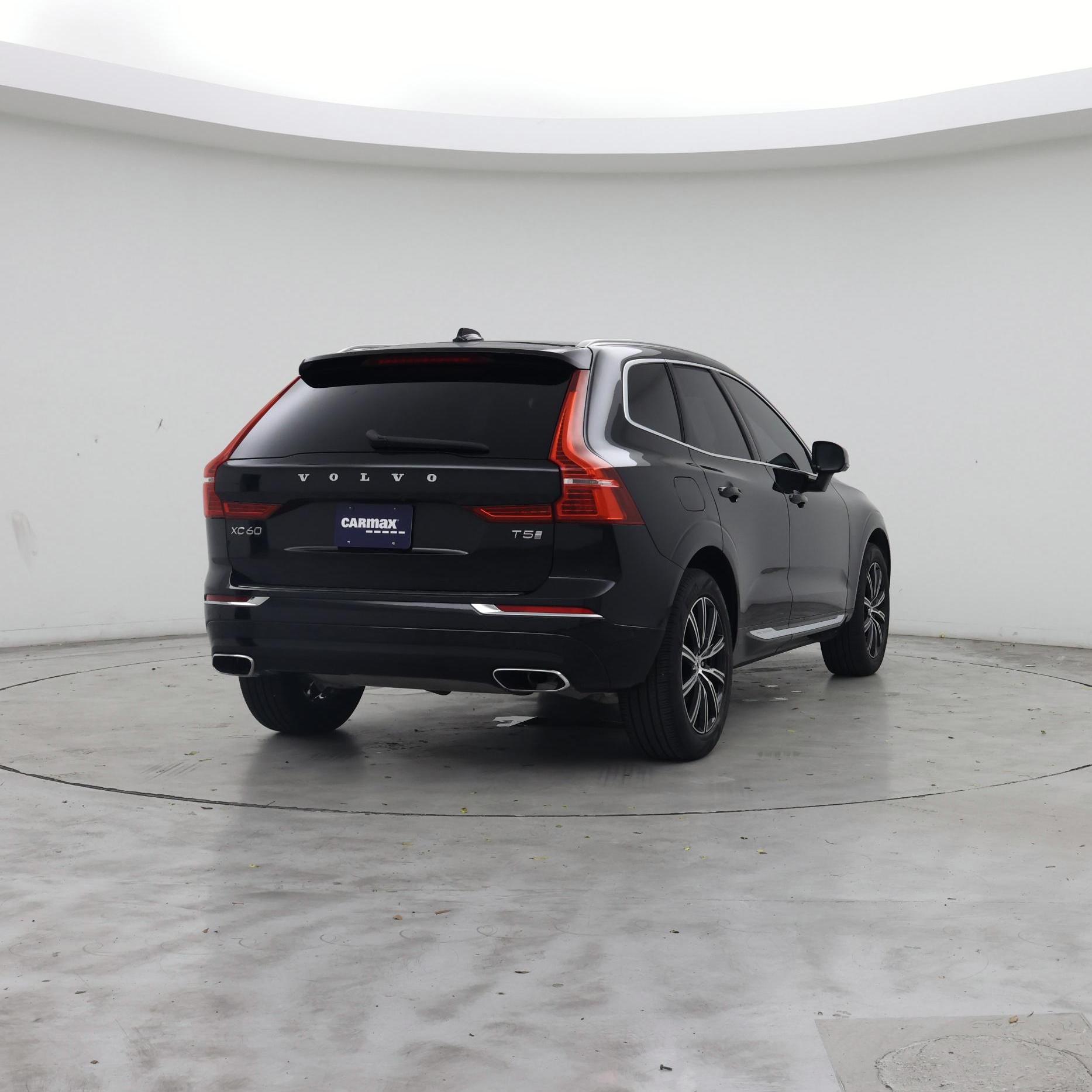 Thumbnail: 2019 Volvo XC60 - 8