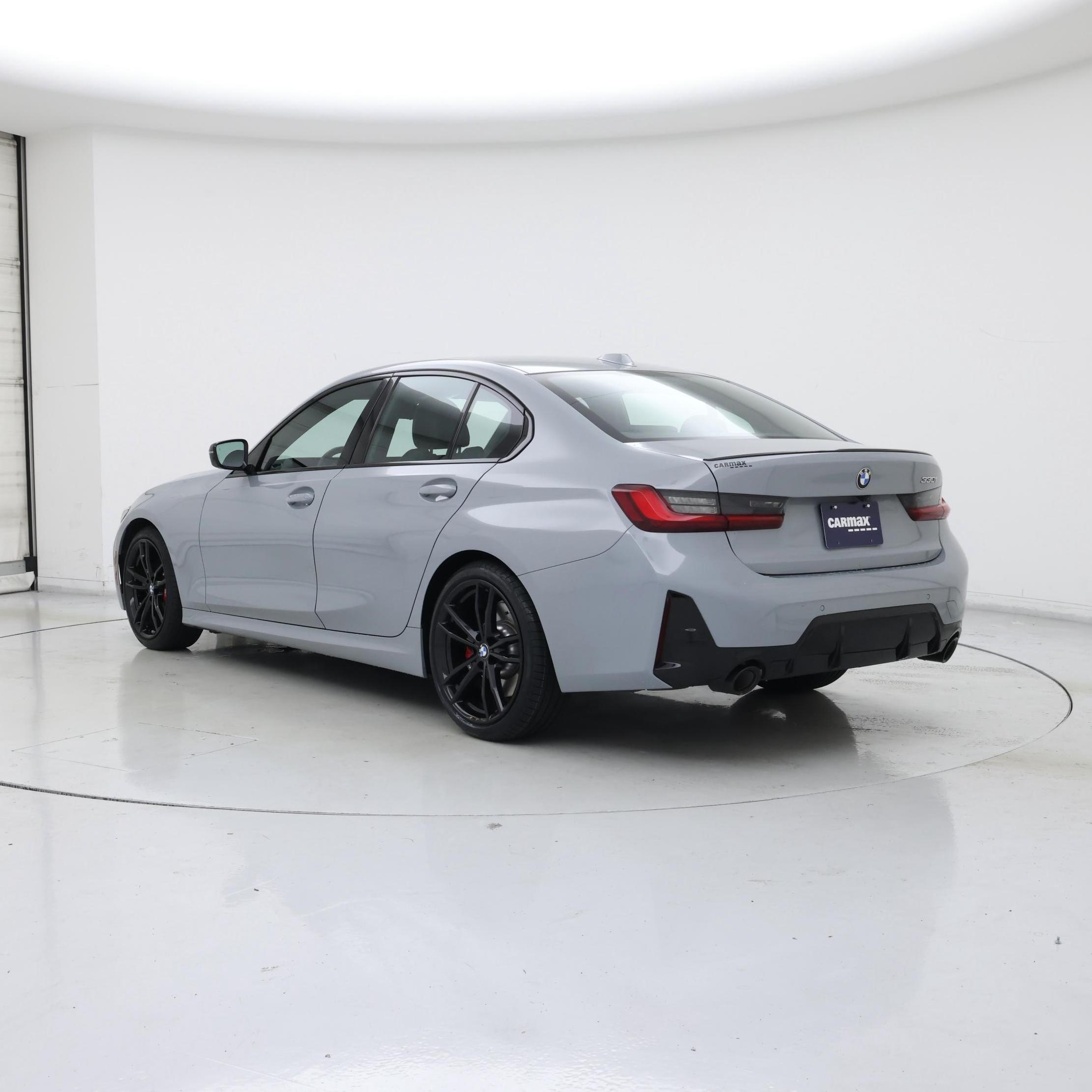 Thumbnail: 2023 BMW 3 Series - 2