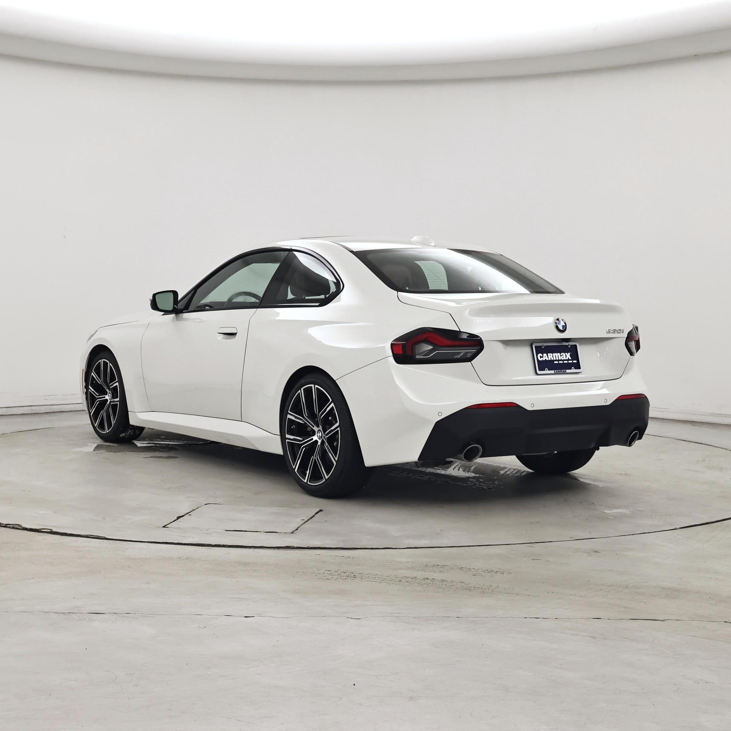 Thumbnail: 2024 BMW 2 Series - 2