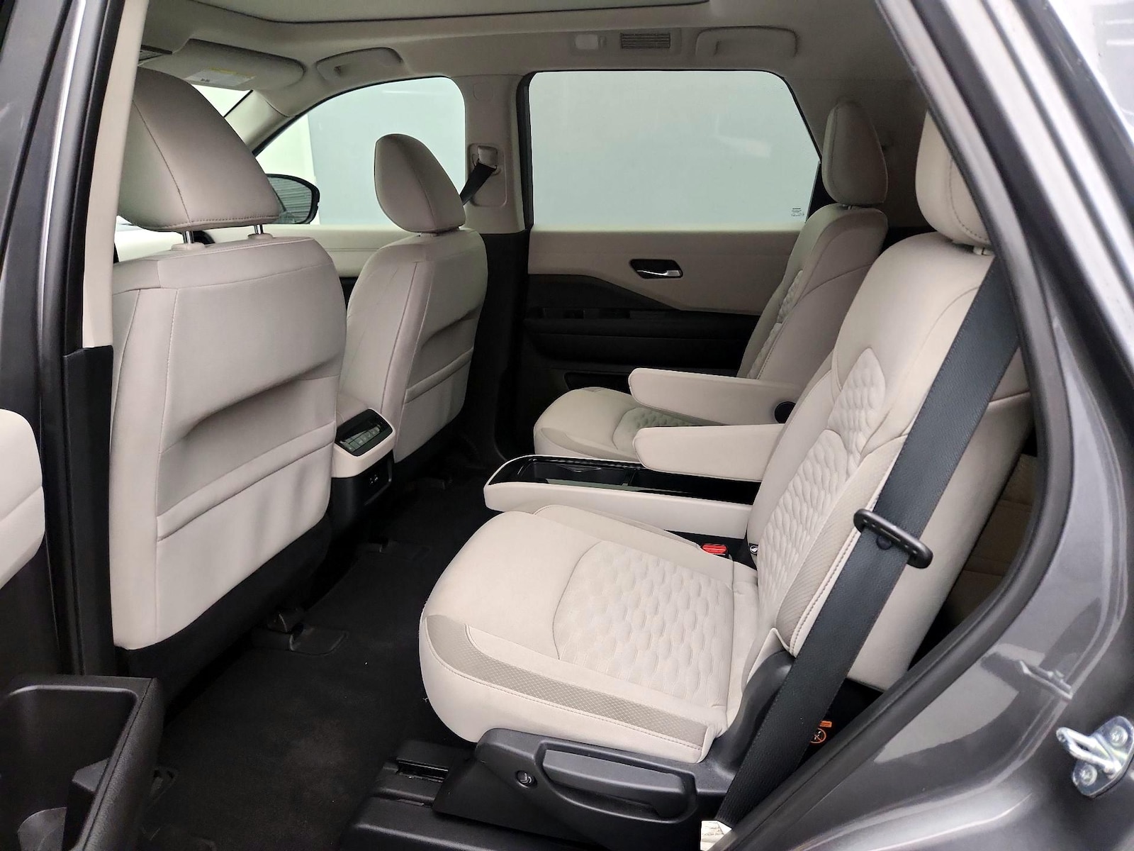 Rear Air Conditioning