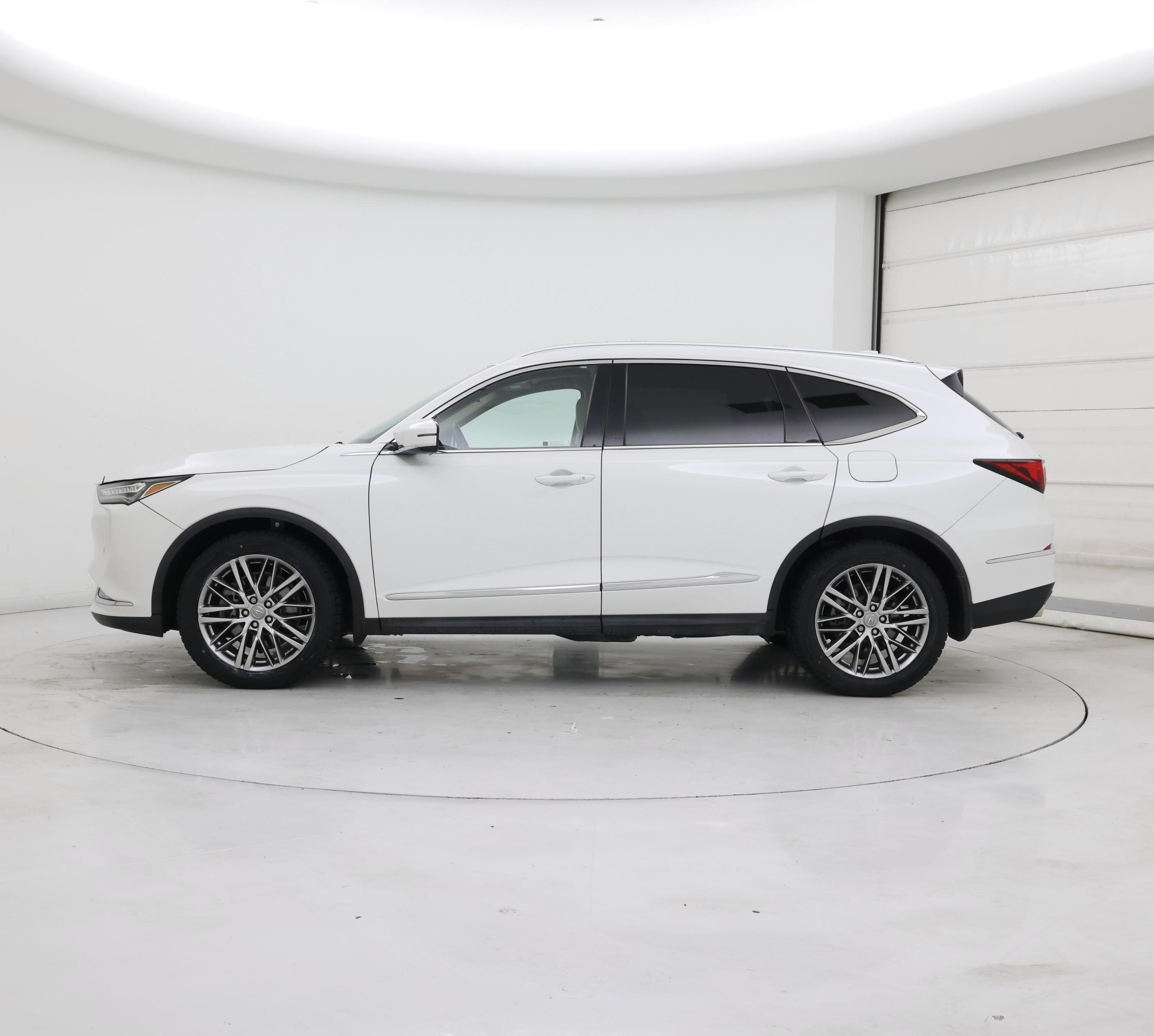 Thumbnail: 2022 Acura MDX - 3