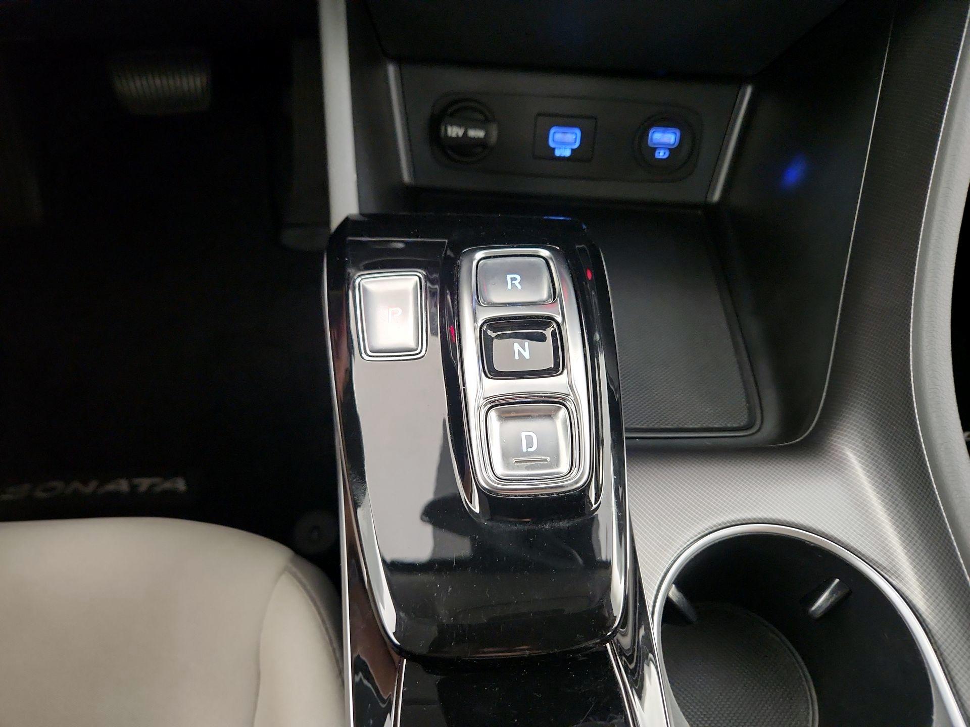 Thumbnail: 2023 Hyundai Sonata - 17