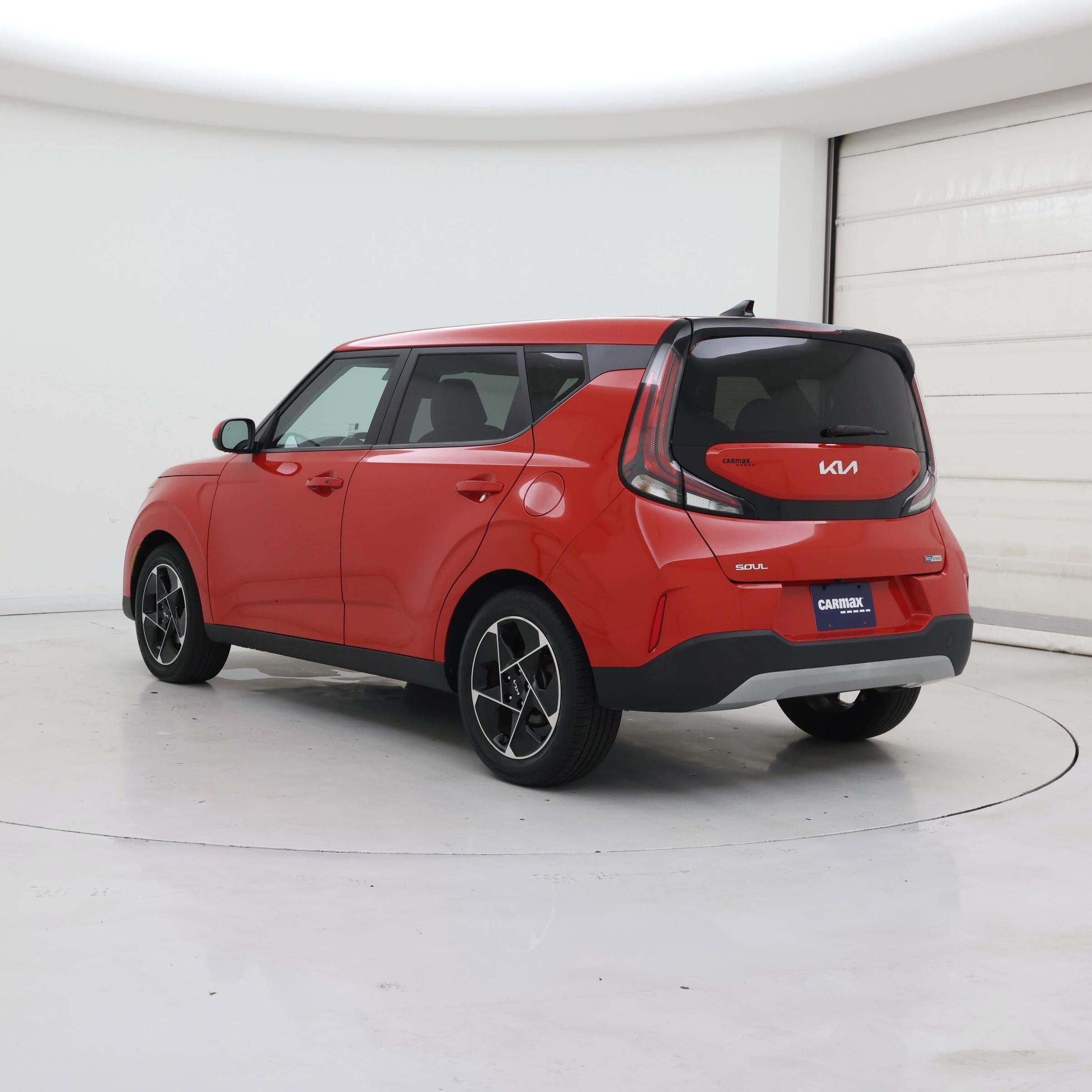 Thumbnail: 2023 Kia Soul - 2