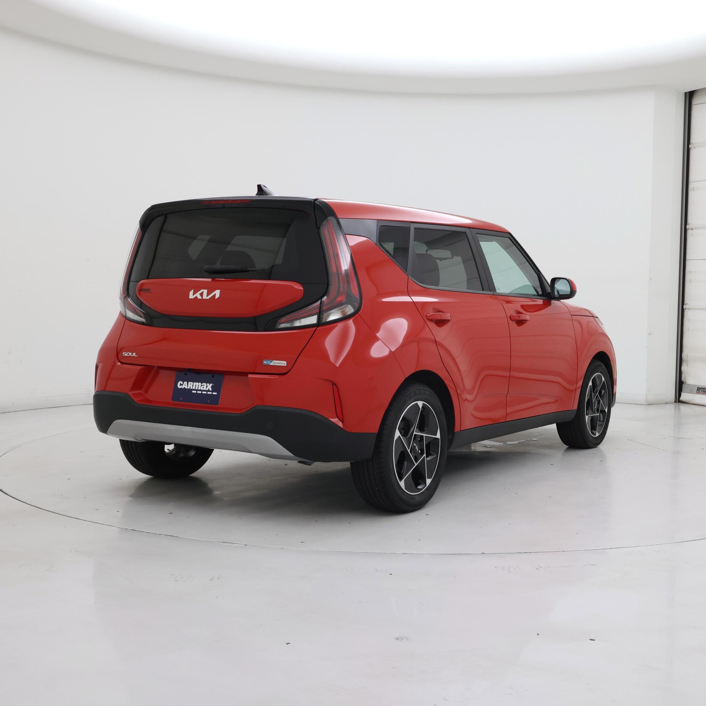 Thumbnail: 2023 Kia Soul - 8