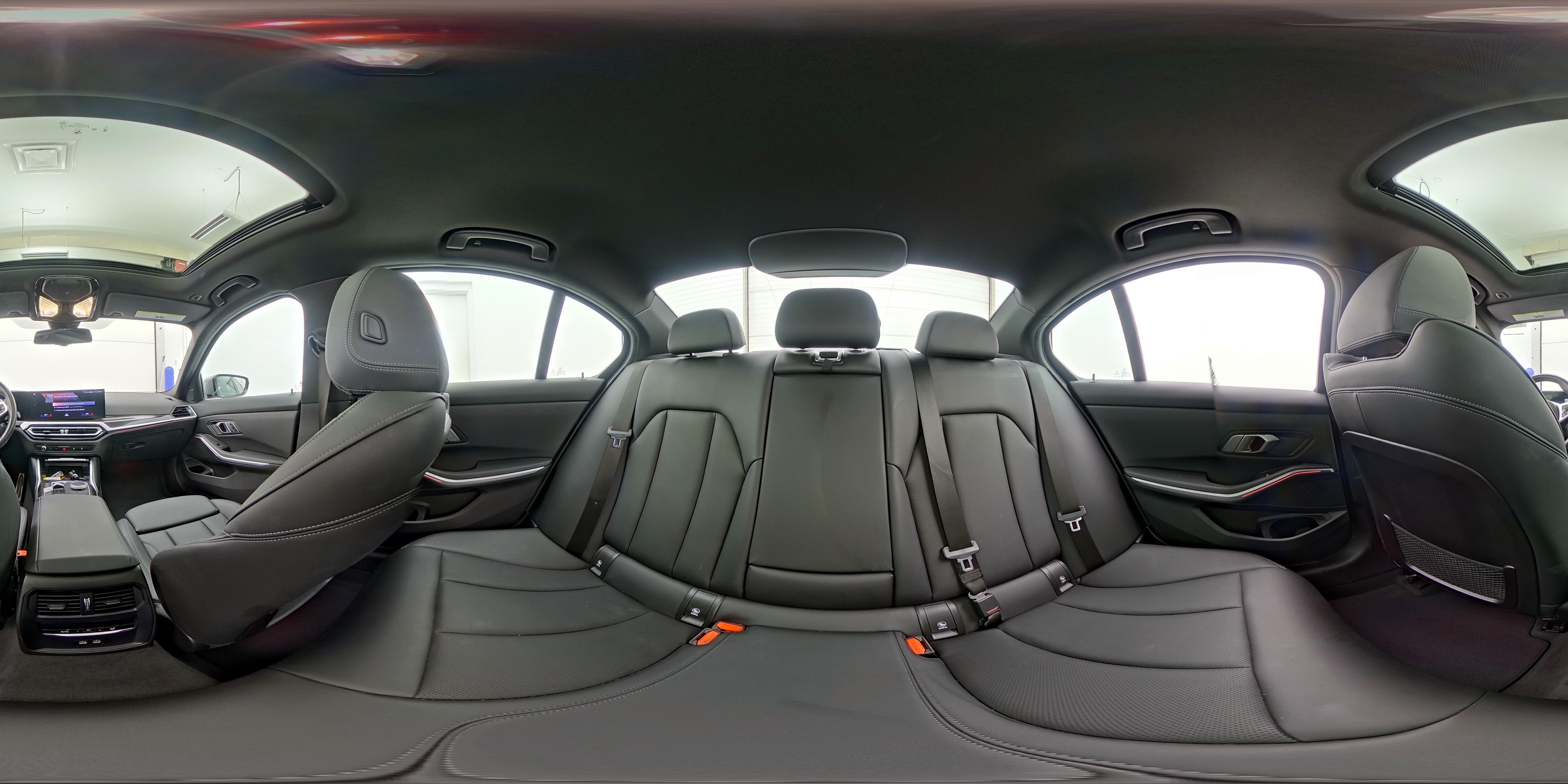 2023 BMW 3 Series 330i - Photo 27