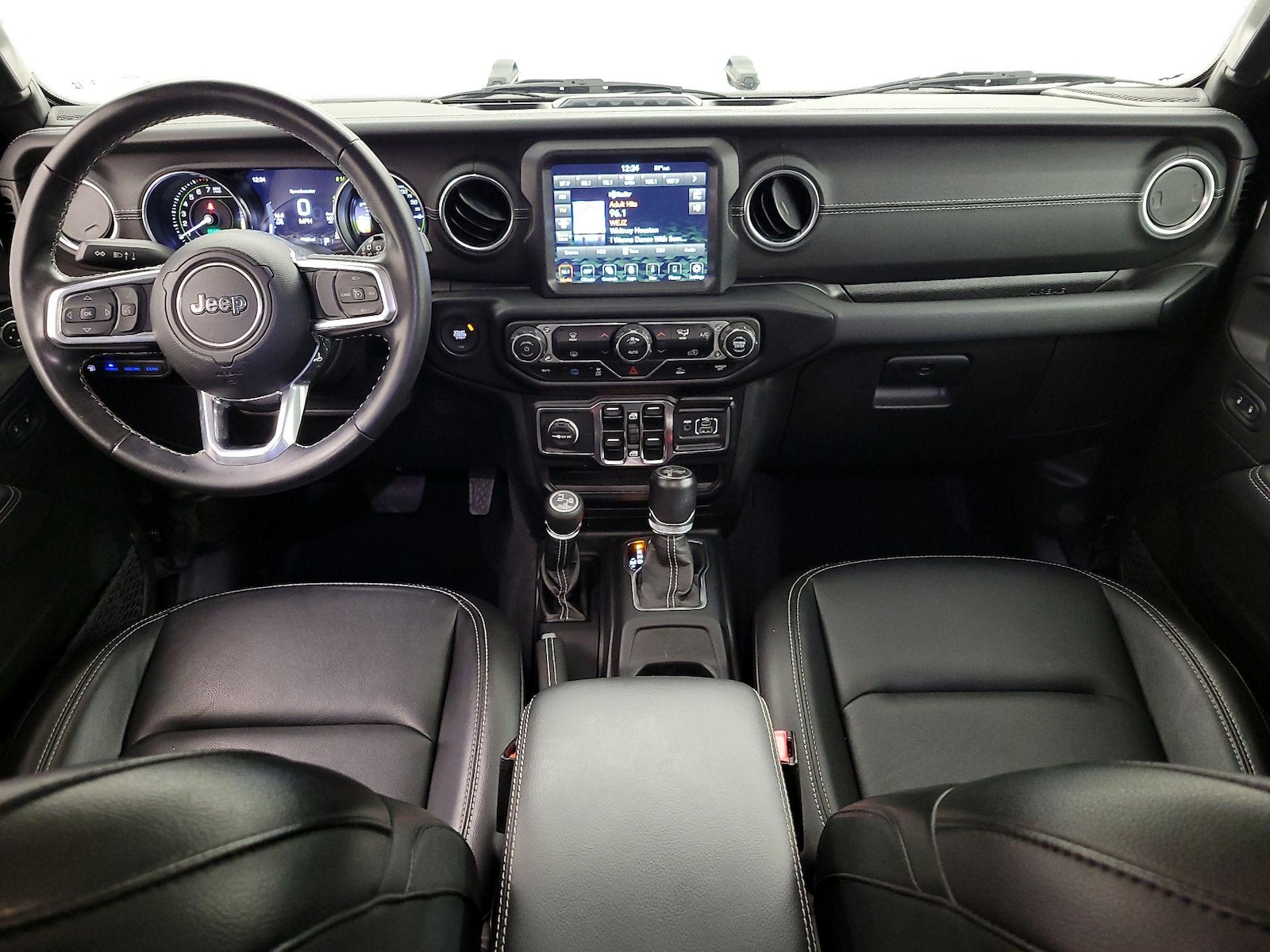 Photo 10
