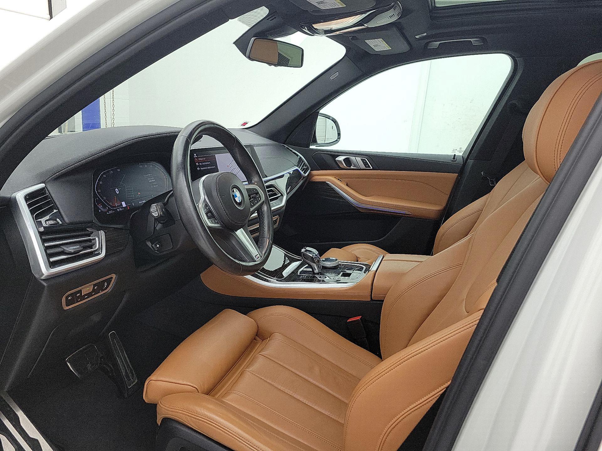 Thumbnail: 2021 BMW X5 - 11