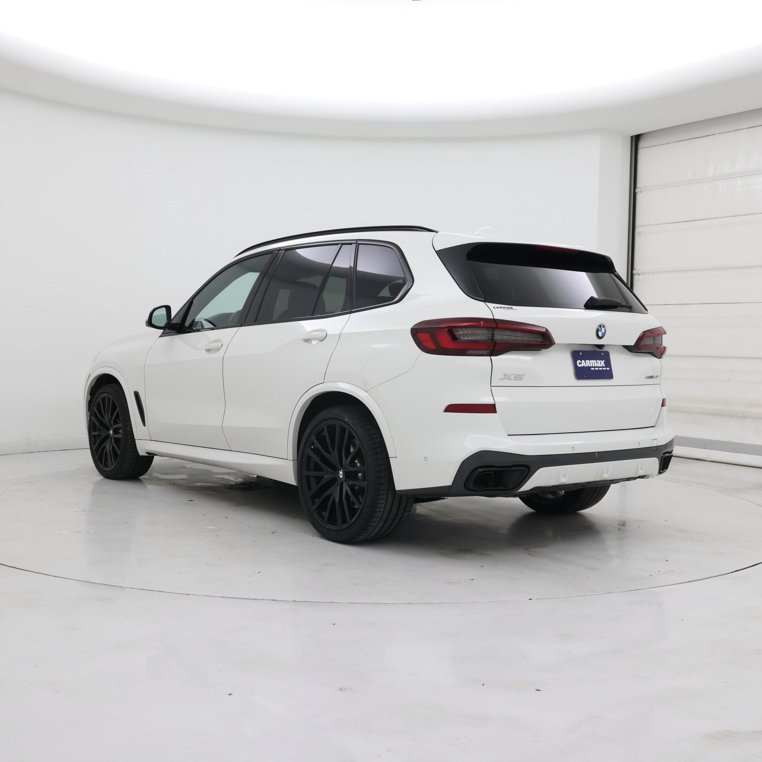 Thumbnail: 2021 BMW X5 - 2