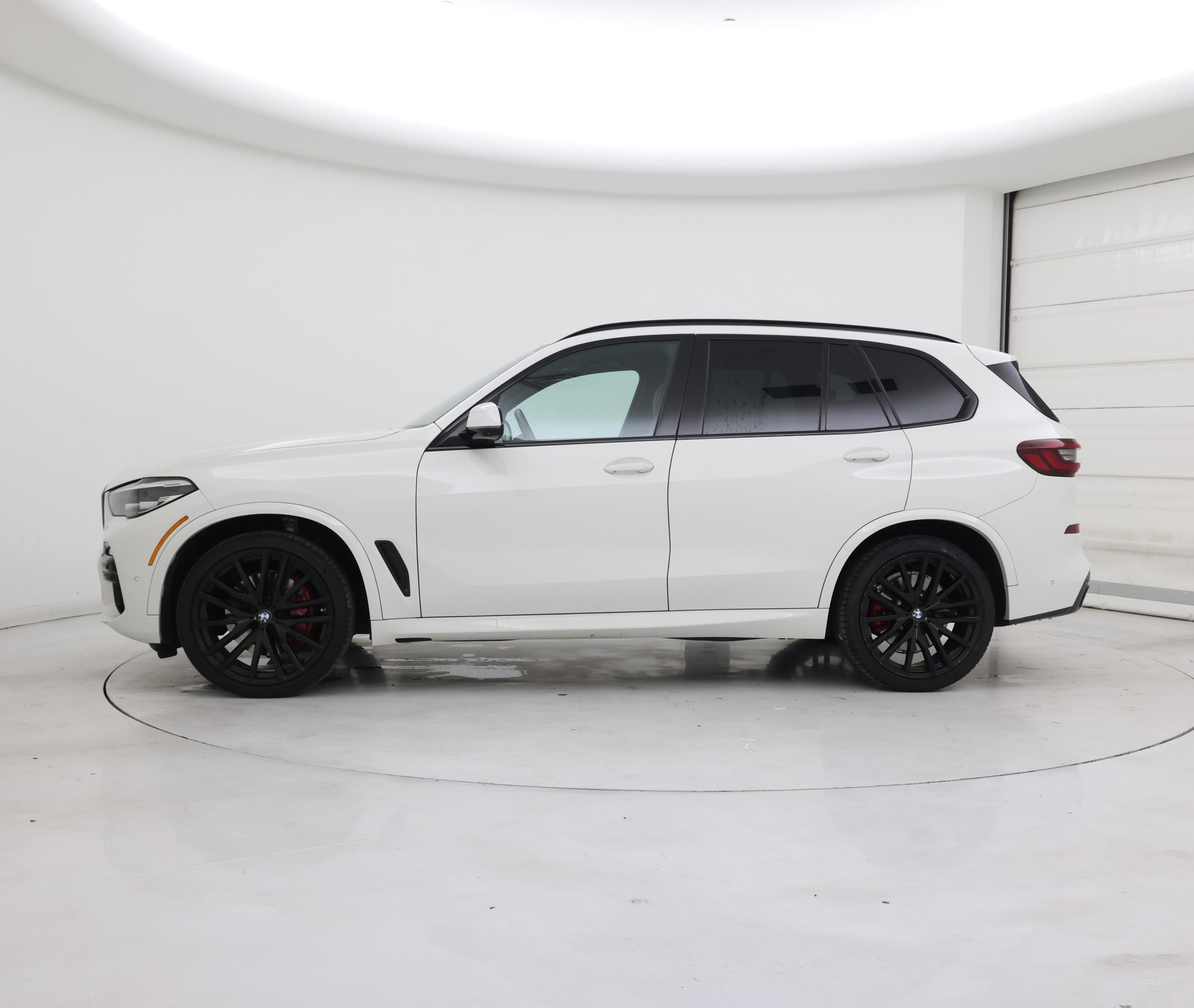 Thumbnail: 2021 BMW X5 - 3
