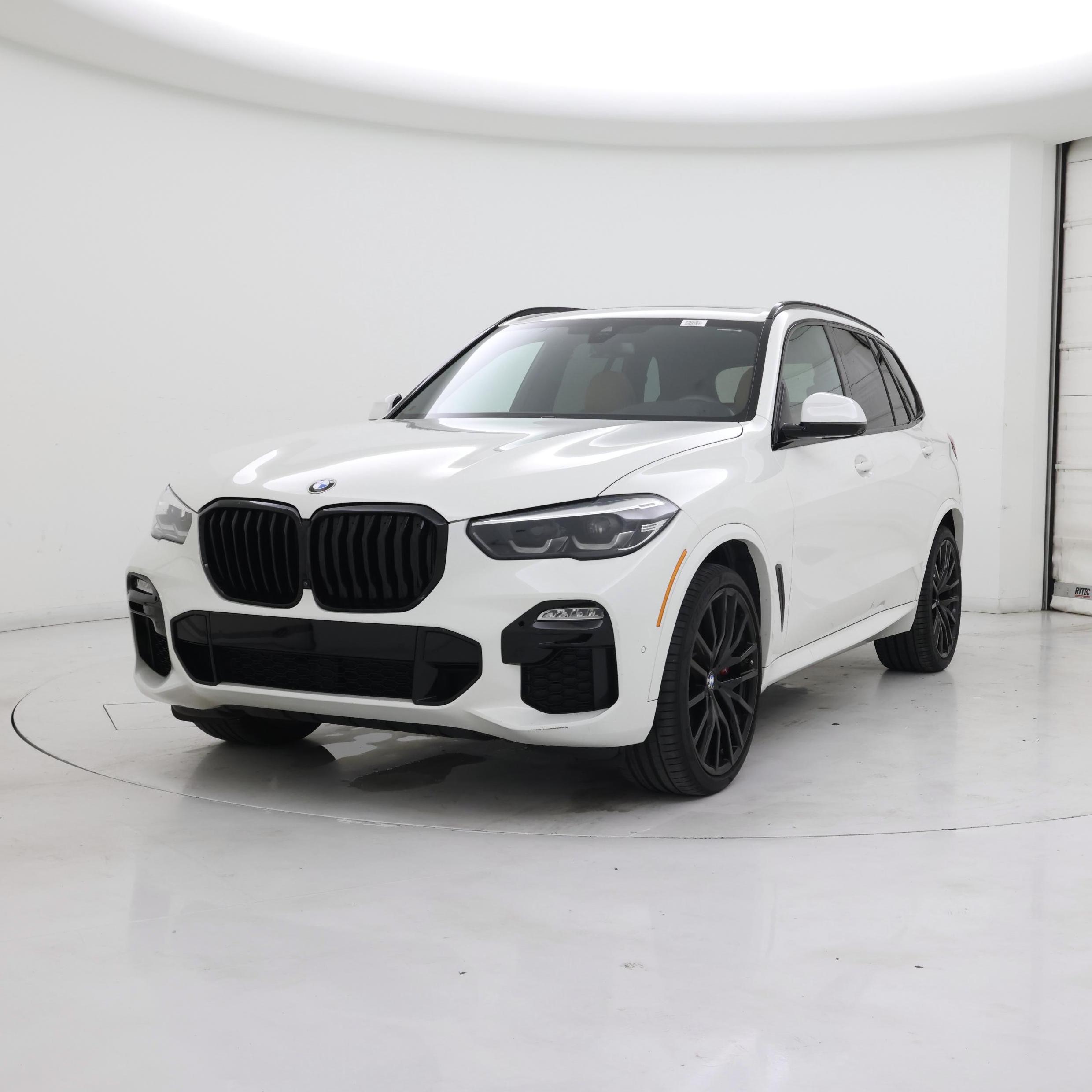 Thumbnail: 2021 BMW X5 - 4