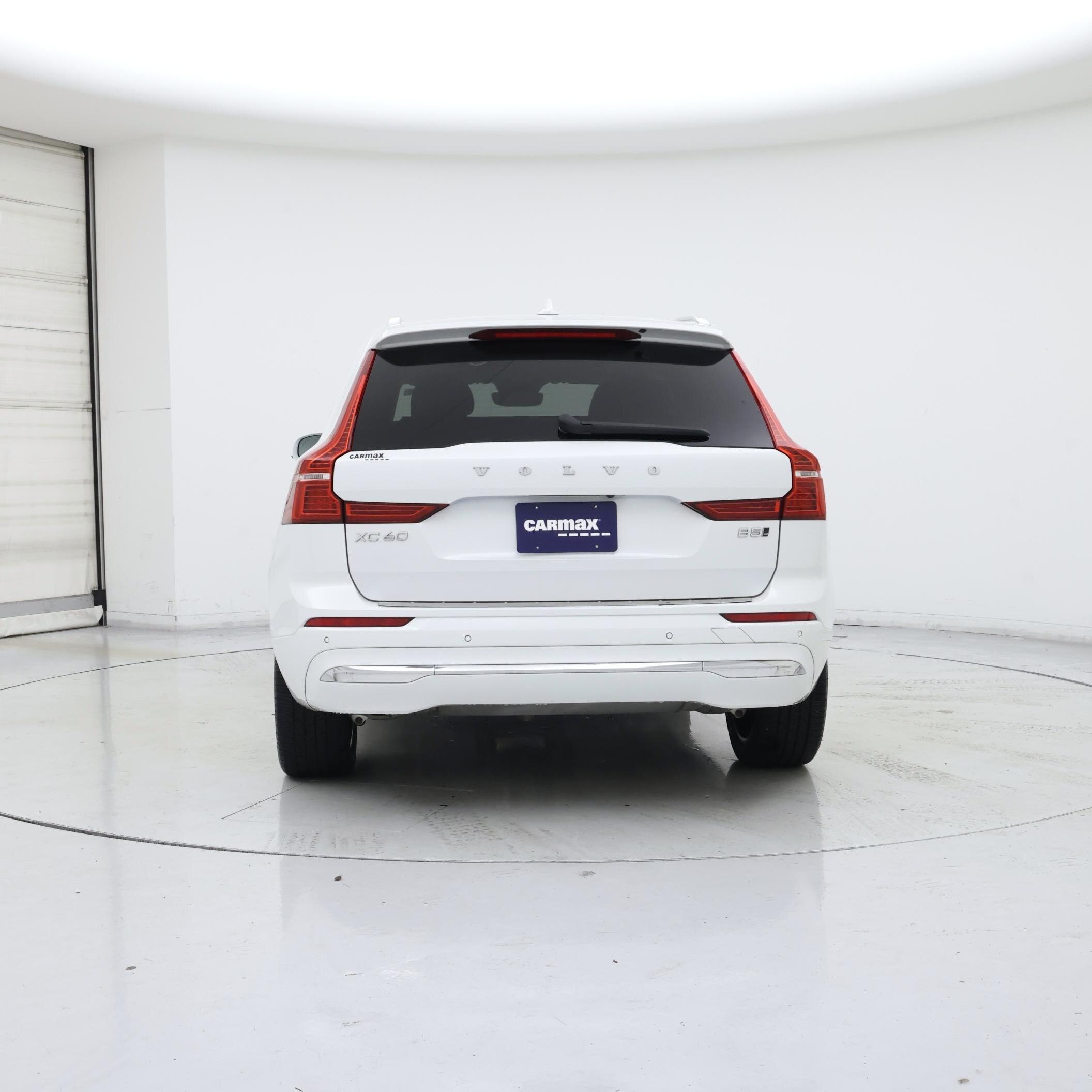 Thumbnail: 2022 Volvo XC60 - 6