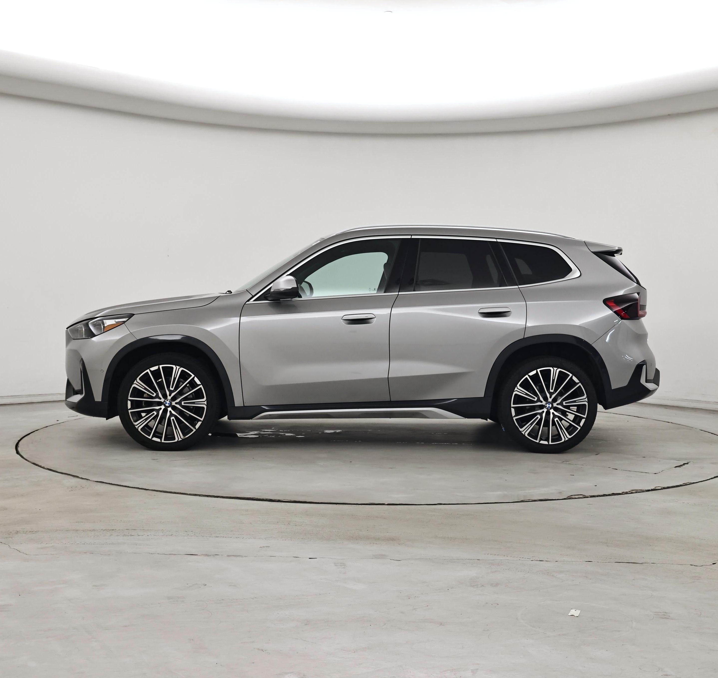 Thumbnail: 2024 BMW X1 - 3