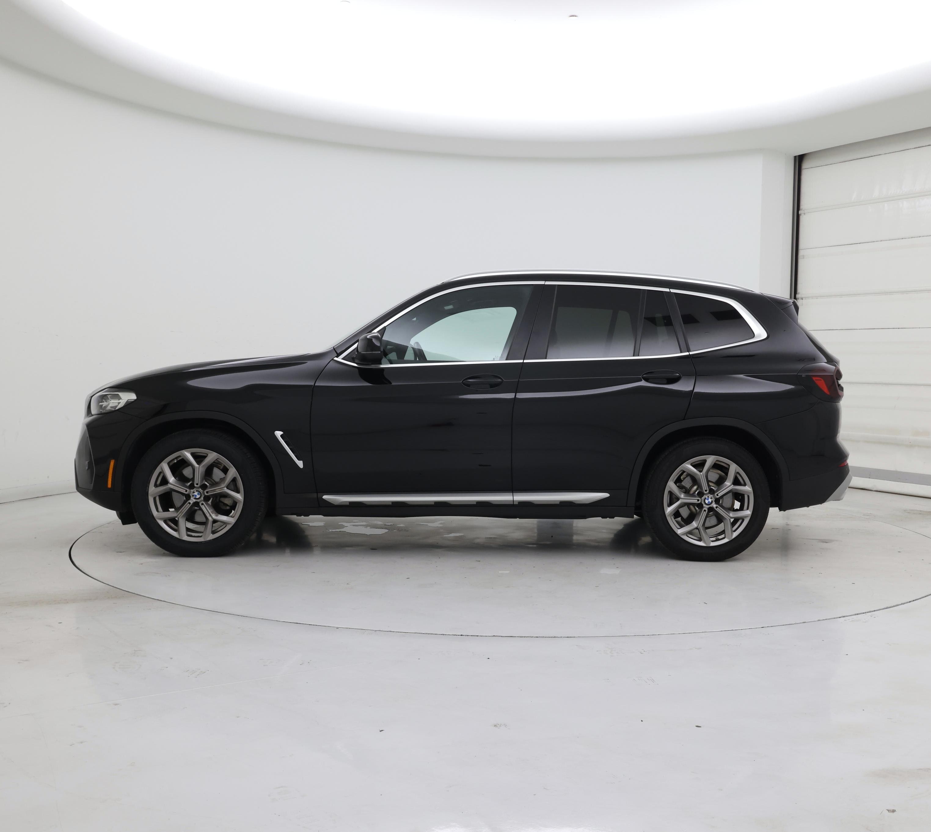 Thumbnail: 2022 BMW X3 - 3
