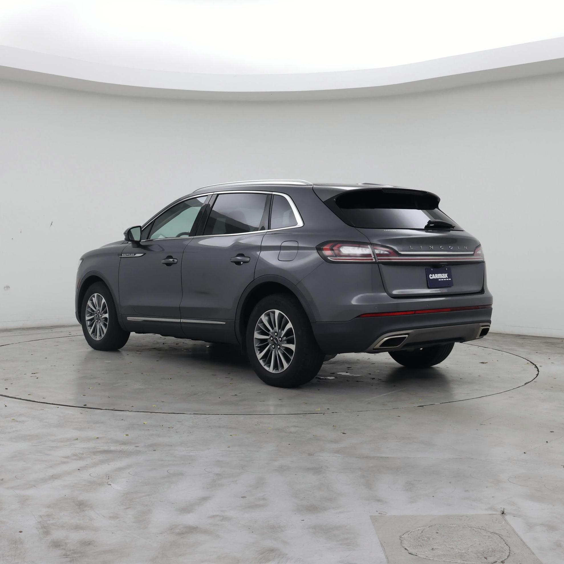 Thumbnail: 2021 Lincoln Nautilus - 2
