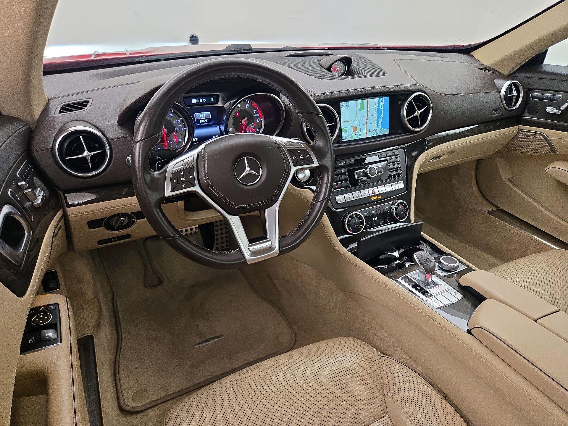Thumbnail: 2015 Mercedes-Benz SL-Class - 9