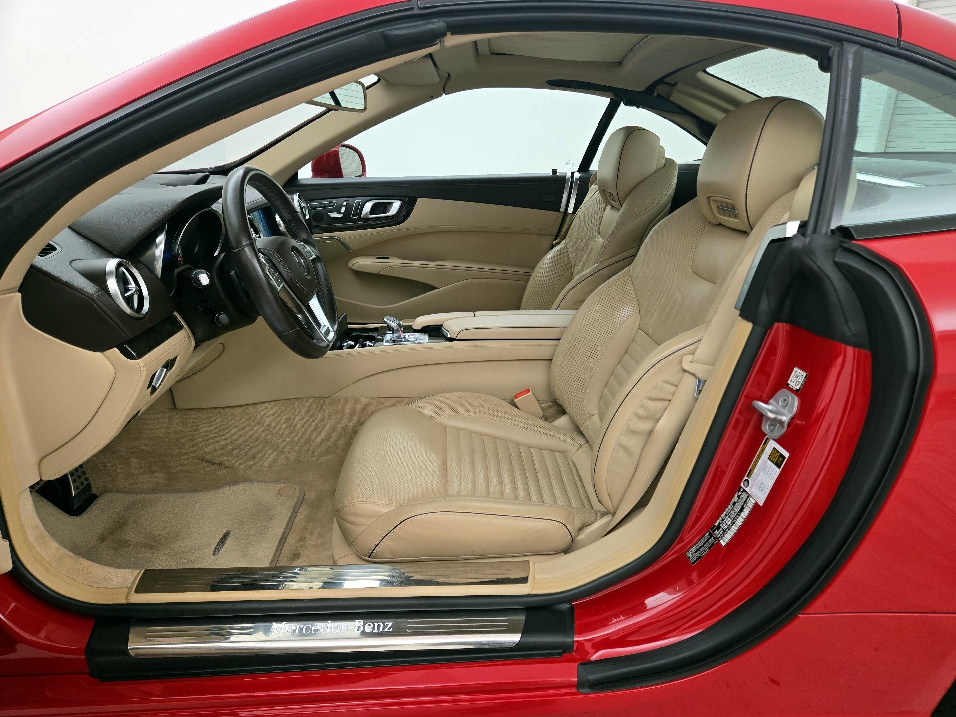 Thumbnail: 2015 Mercedes-Benz SL-Class - 11