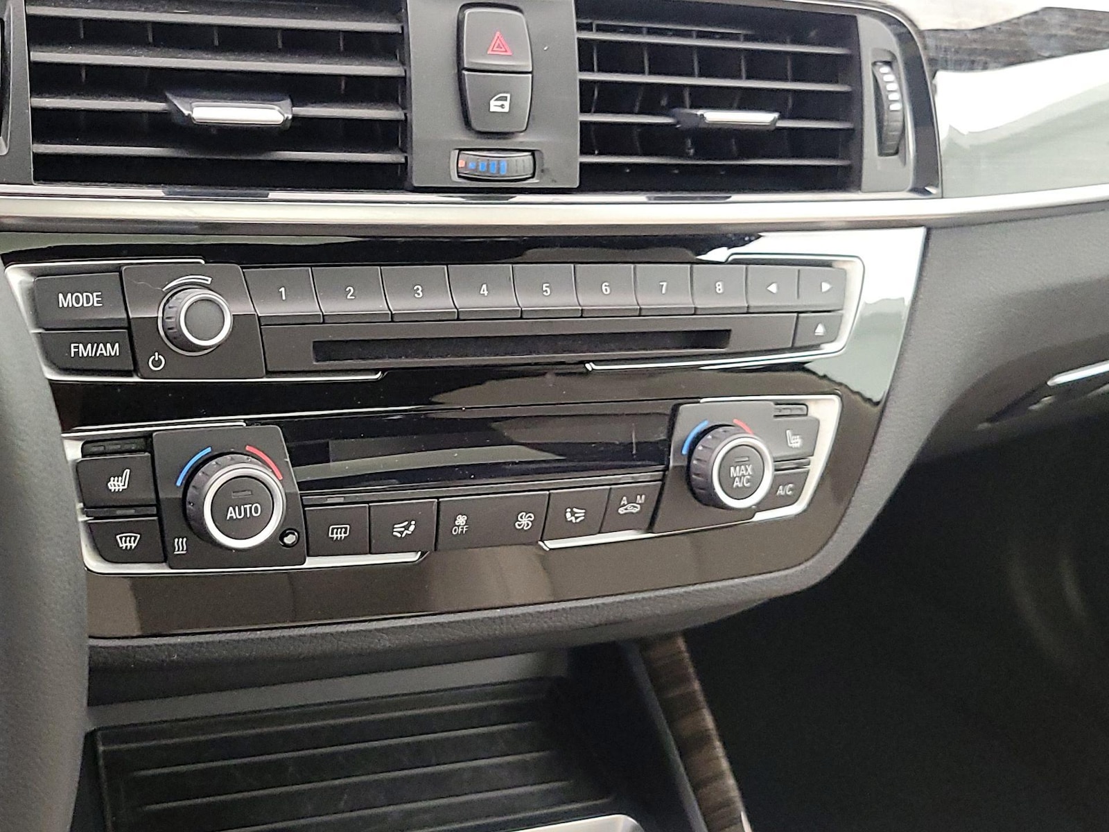 2020 BMW 2 Series 230i - Photo 18