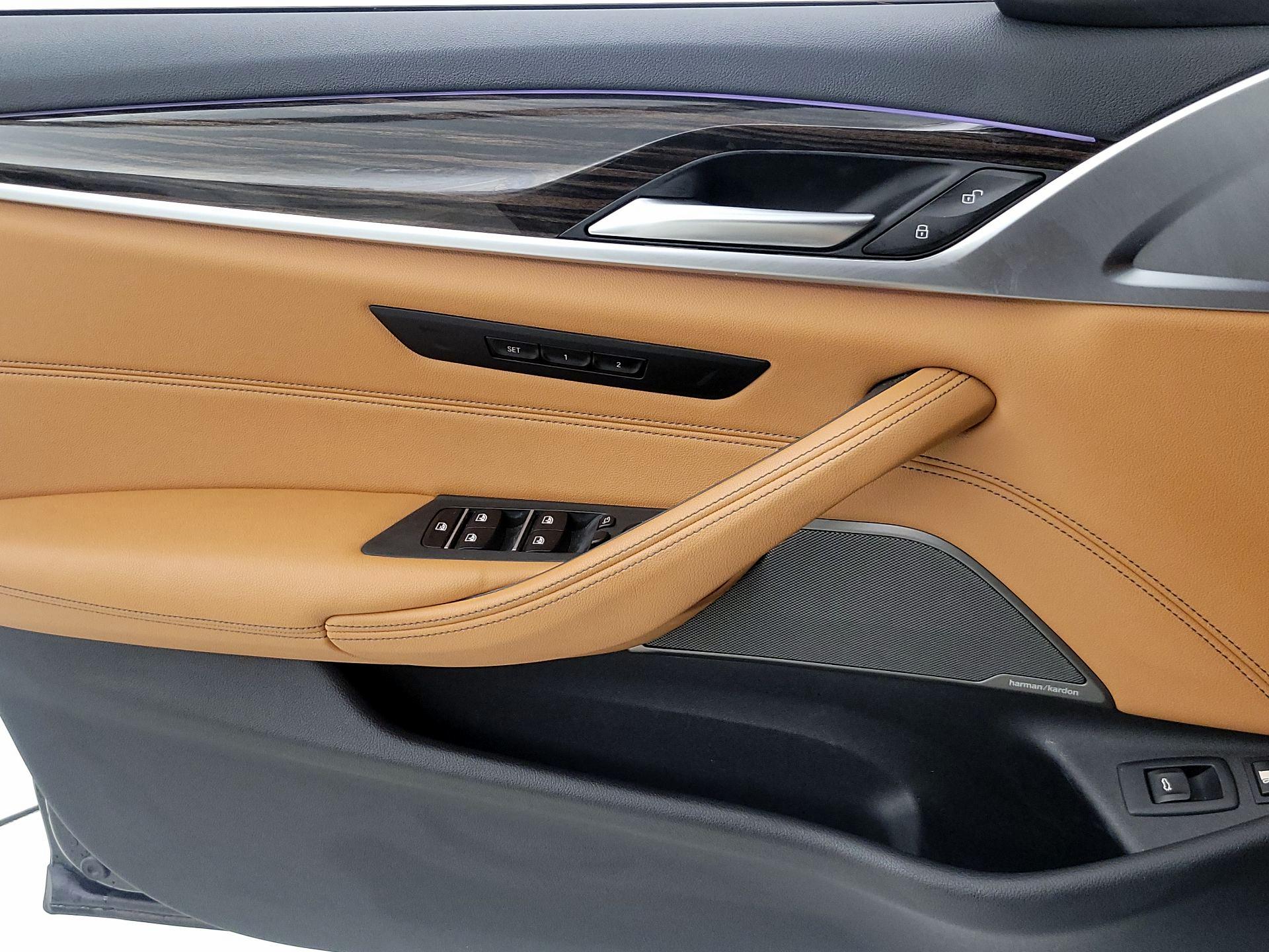 Thumbnail: 2023 BMW 5 Series - 12