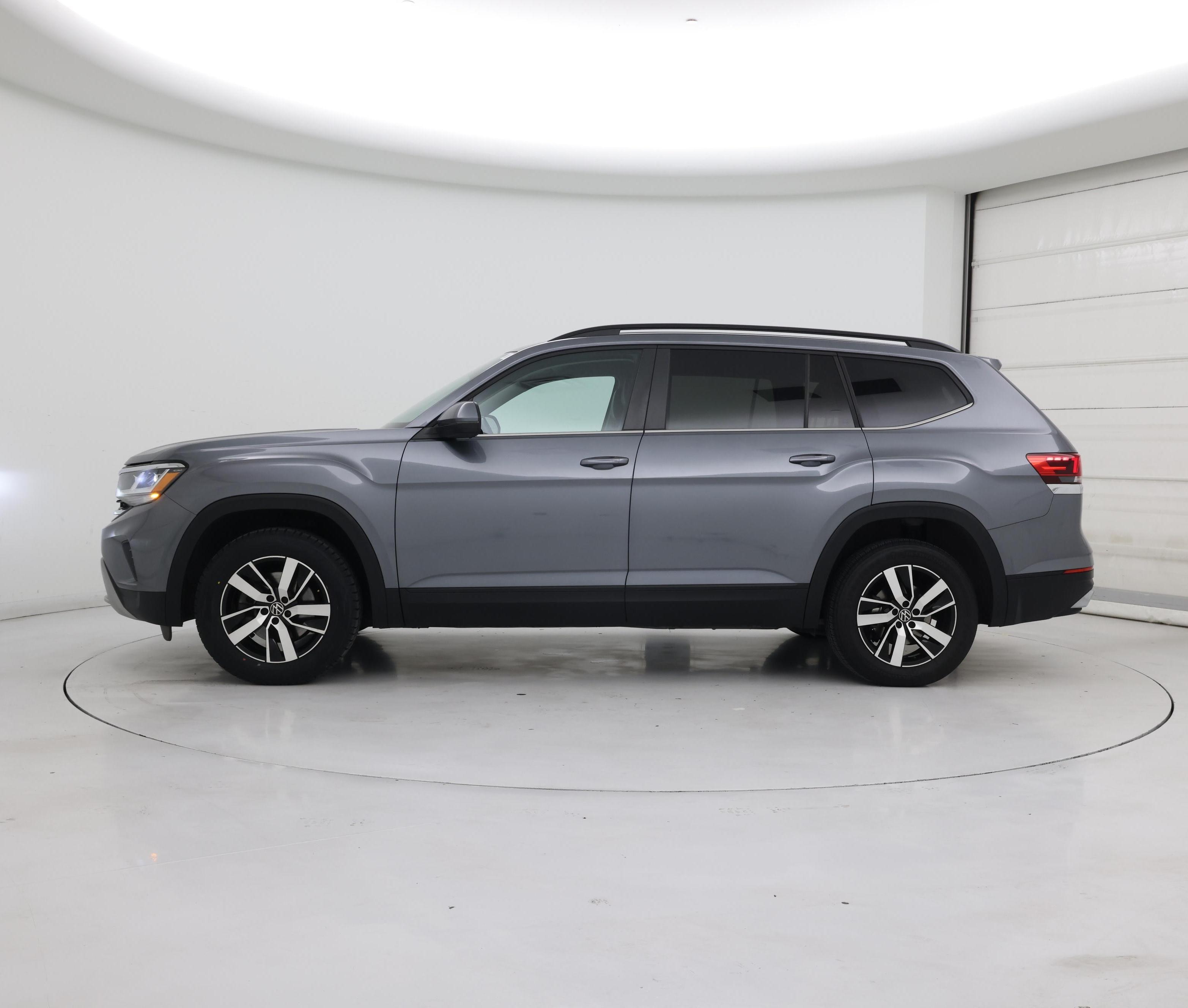 Thumbnail: 2021 Volkswagen Atlas - 3