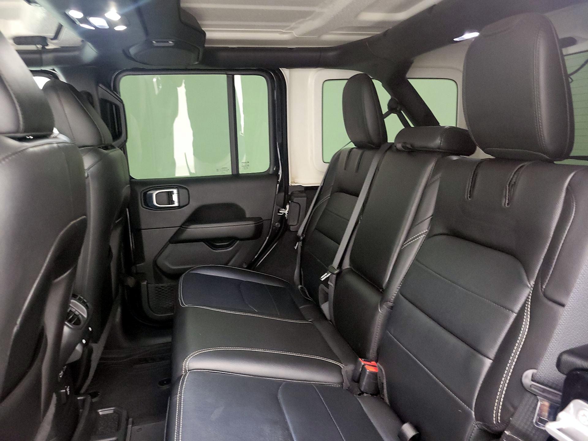 Thumbnail: 2021 Jeep Wrangler - 20