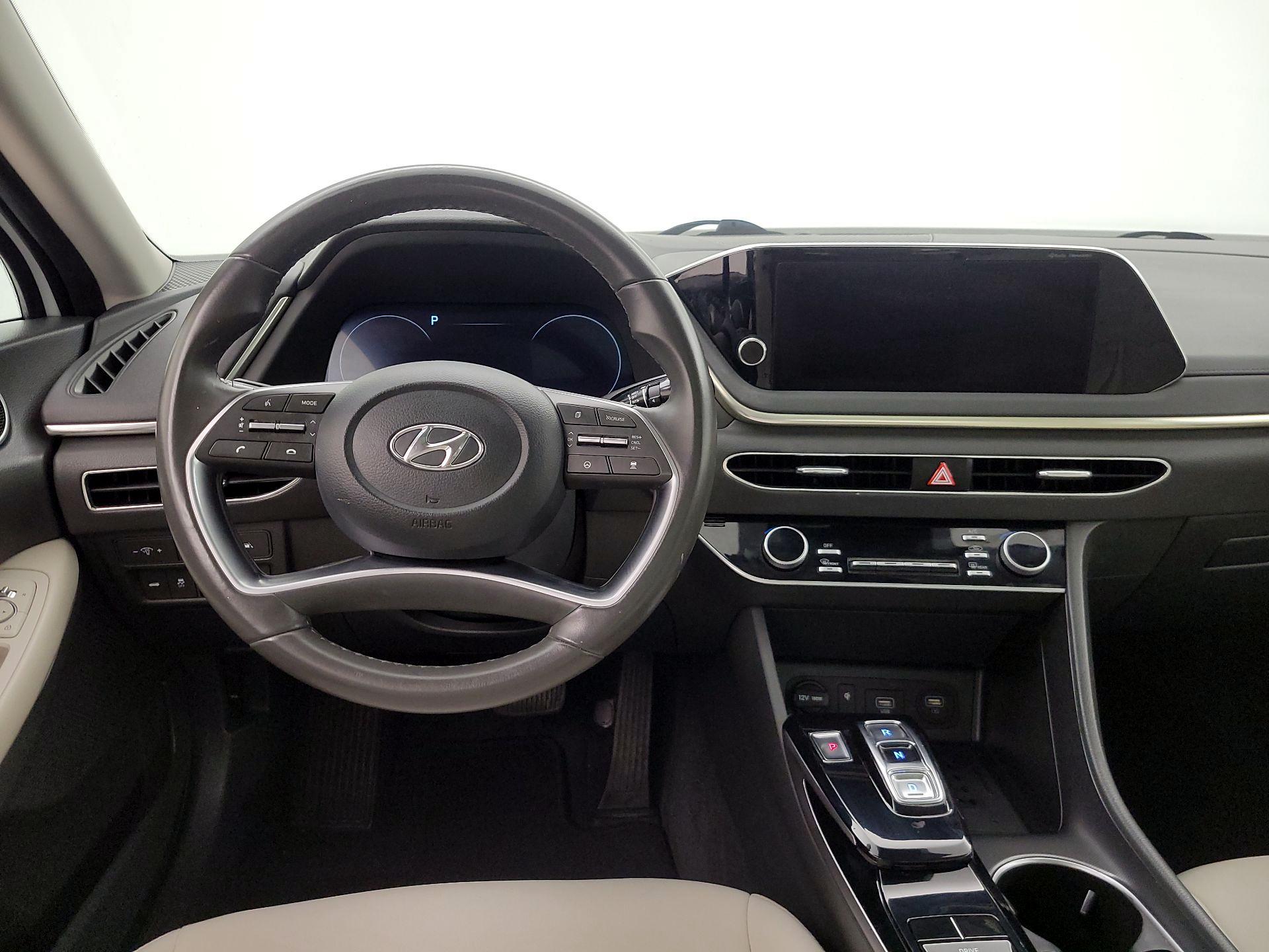 Thumbnail: 2023 Hyundai Sonata - 10