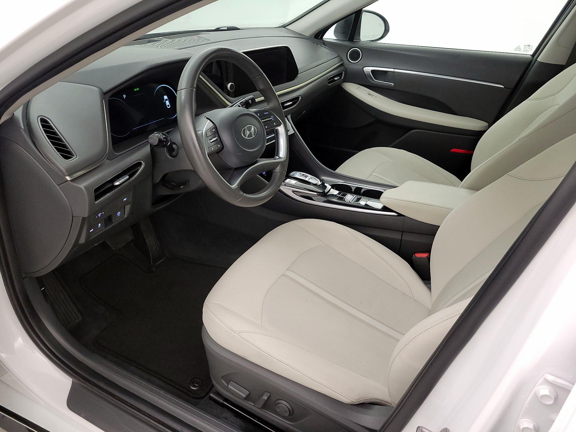 Thumbnail: 2023 Hyundai Sonata - 11