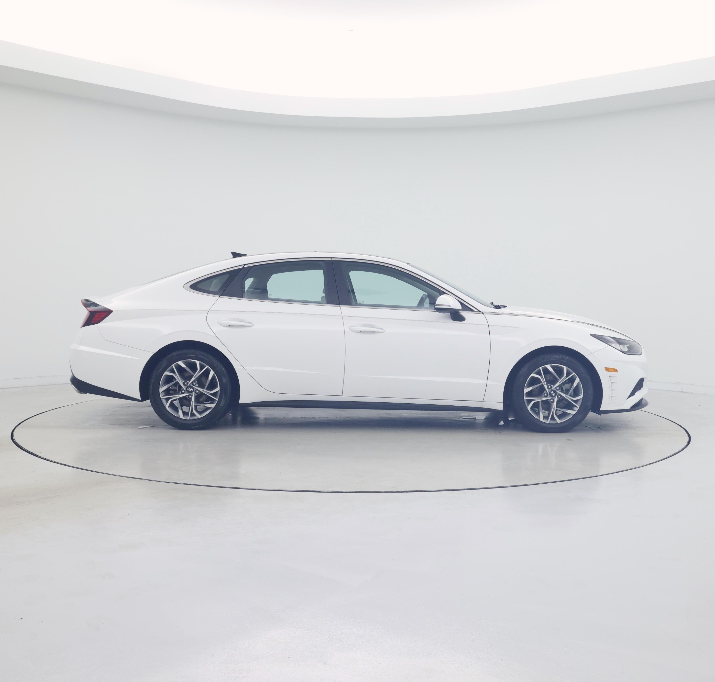 Thumbnail: 2023 Hyundai Sonata - 7