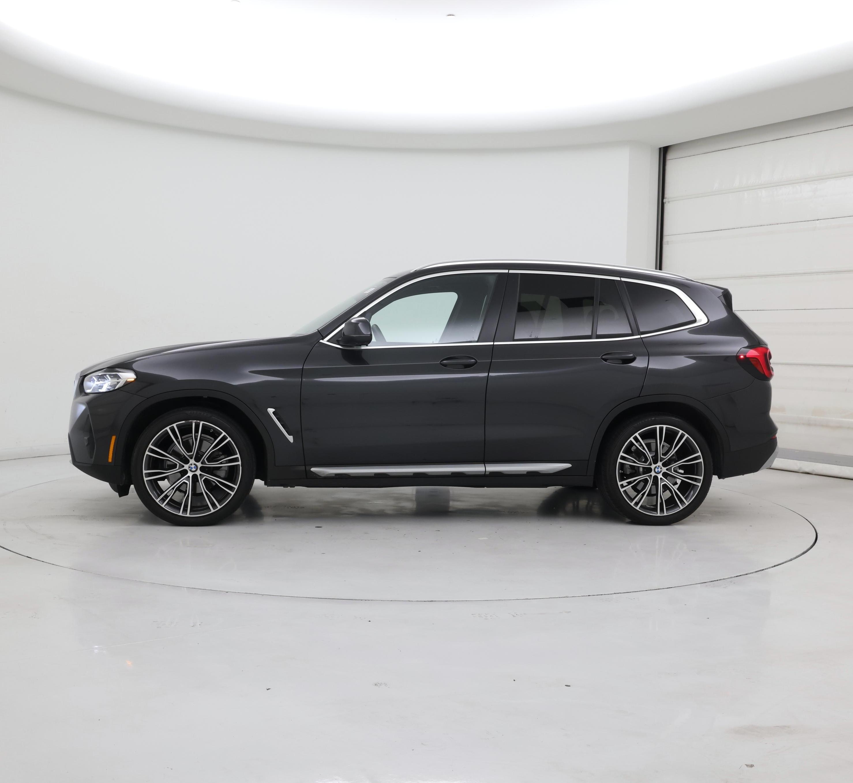 Thumbnail: 2024 BMW X3 - 3