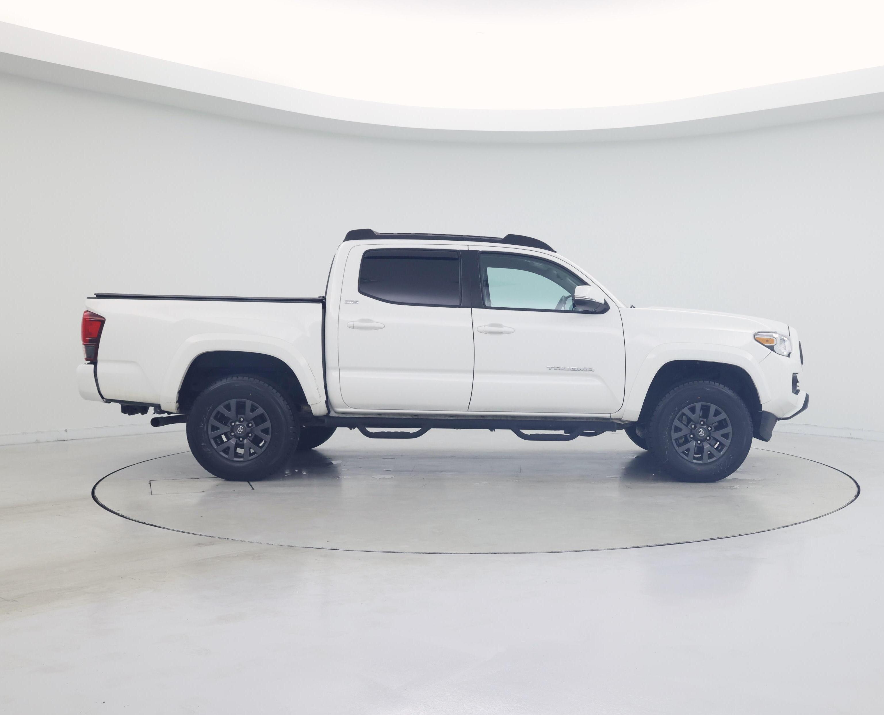 Thumbnail: 2023 Toyota Tacoma - 7