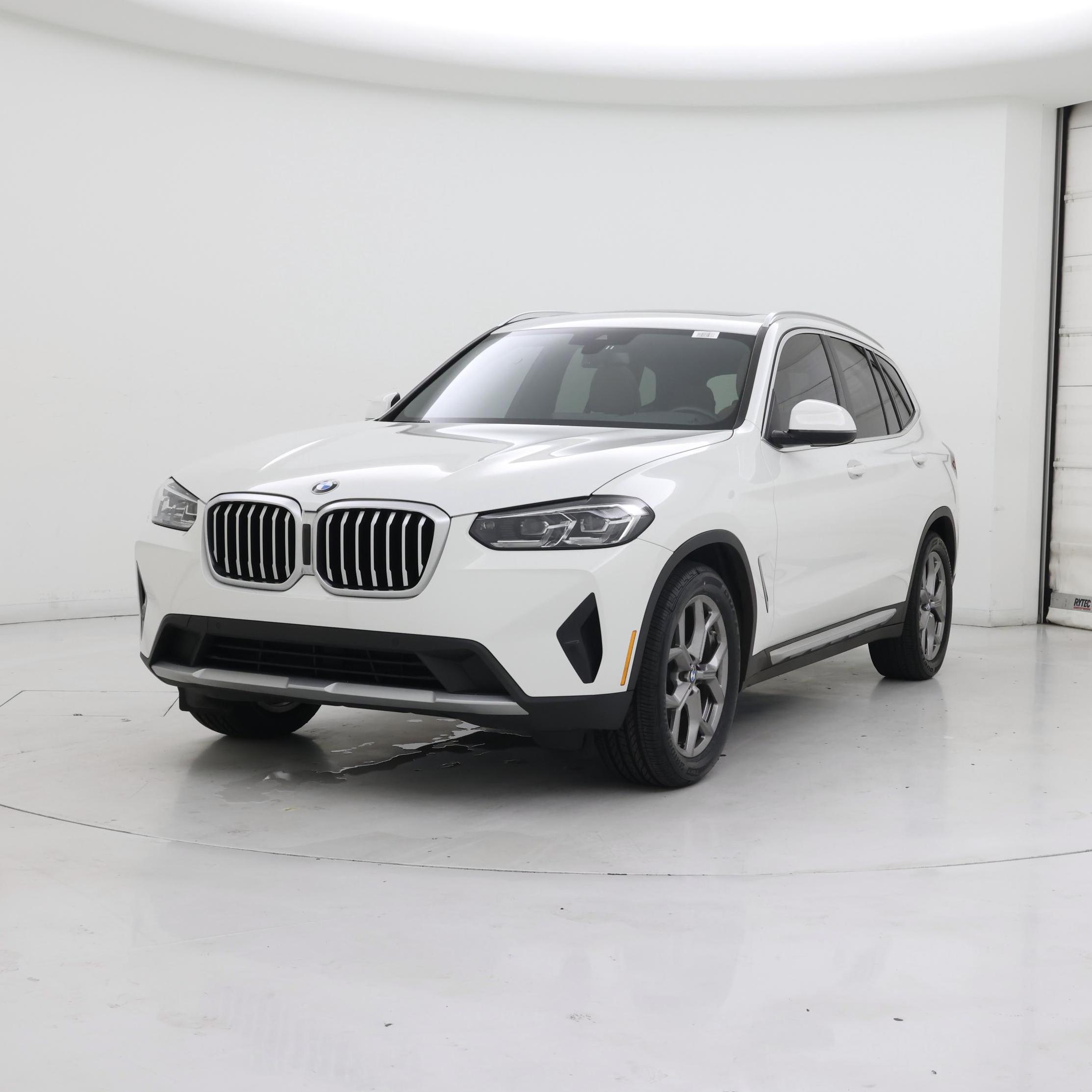 Thumbnail: 2023 BMW X3 - 4