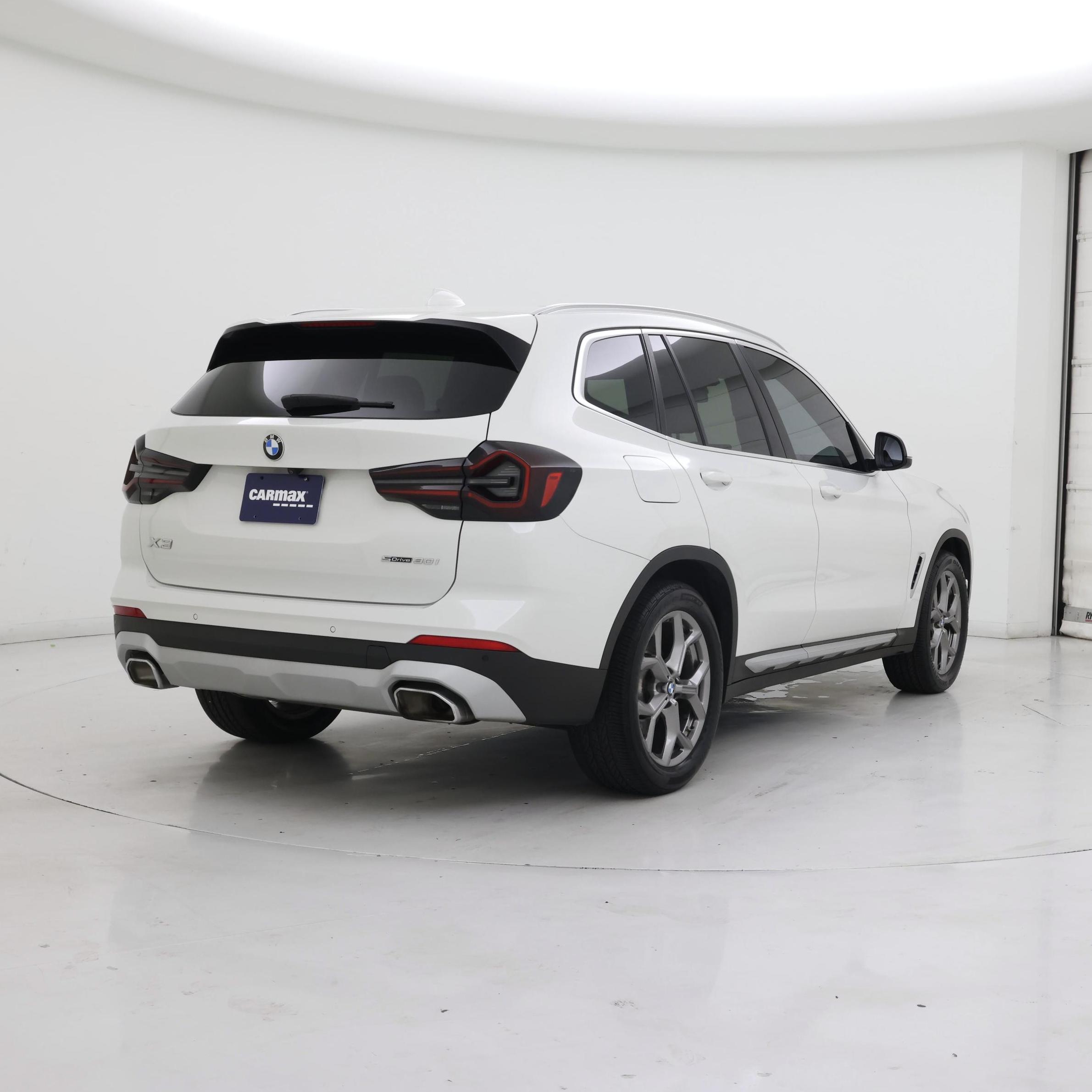 Thumbnail: 2023 BMW X3 - 8