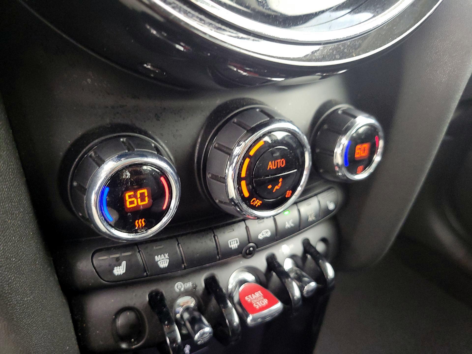 Thumbnail: 2024 MINI Cooper Hardtop - 17