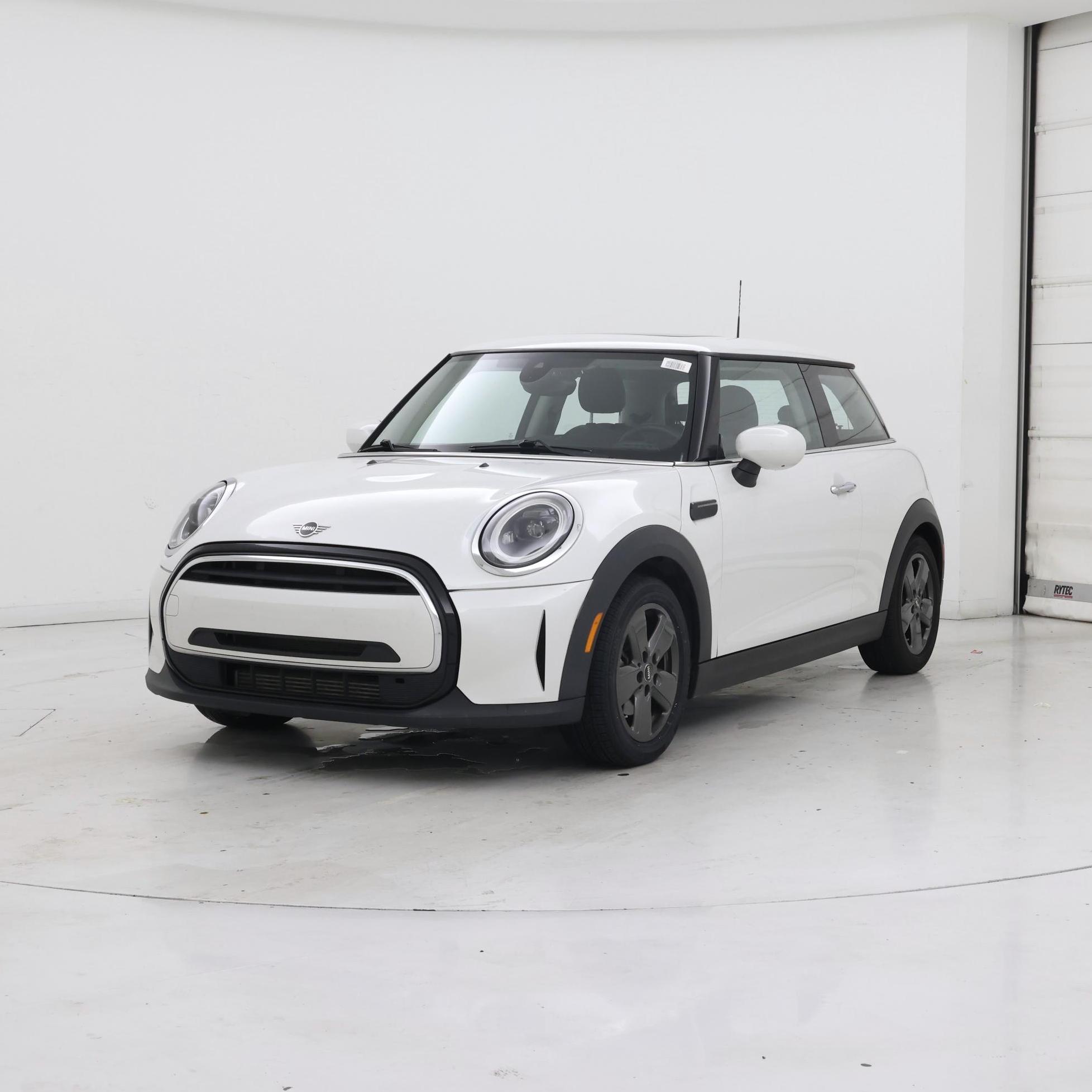 Thumbnail: 2024 MINI Cooper Hardtop - 4