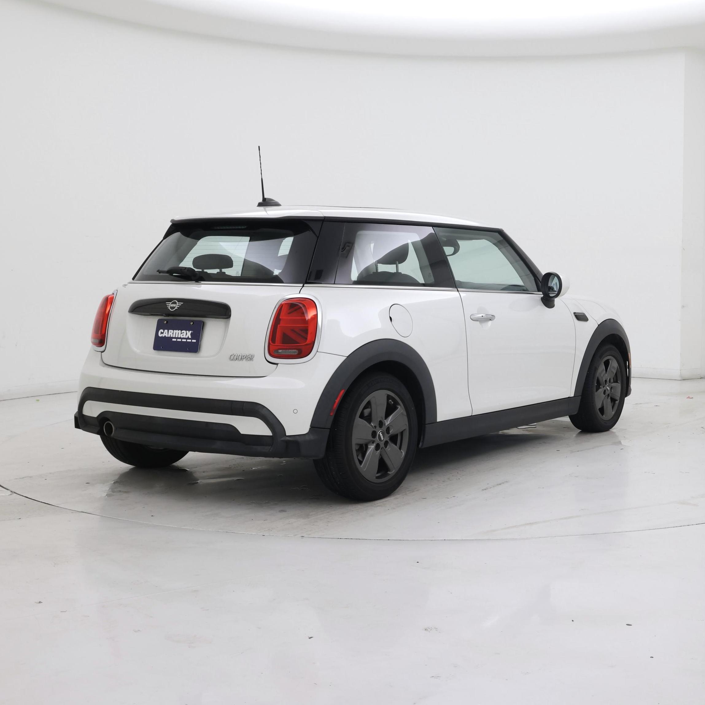 Thumbnail: 2024 MINI Cooper Hardtop - 8