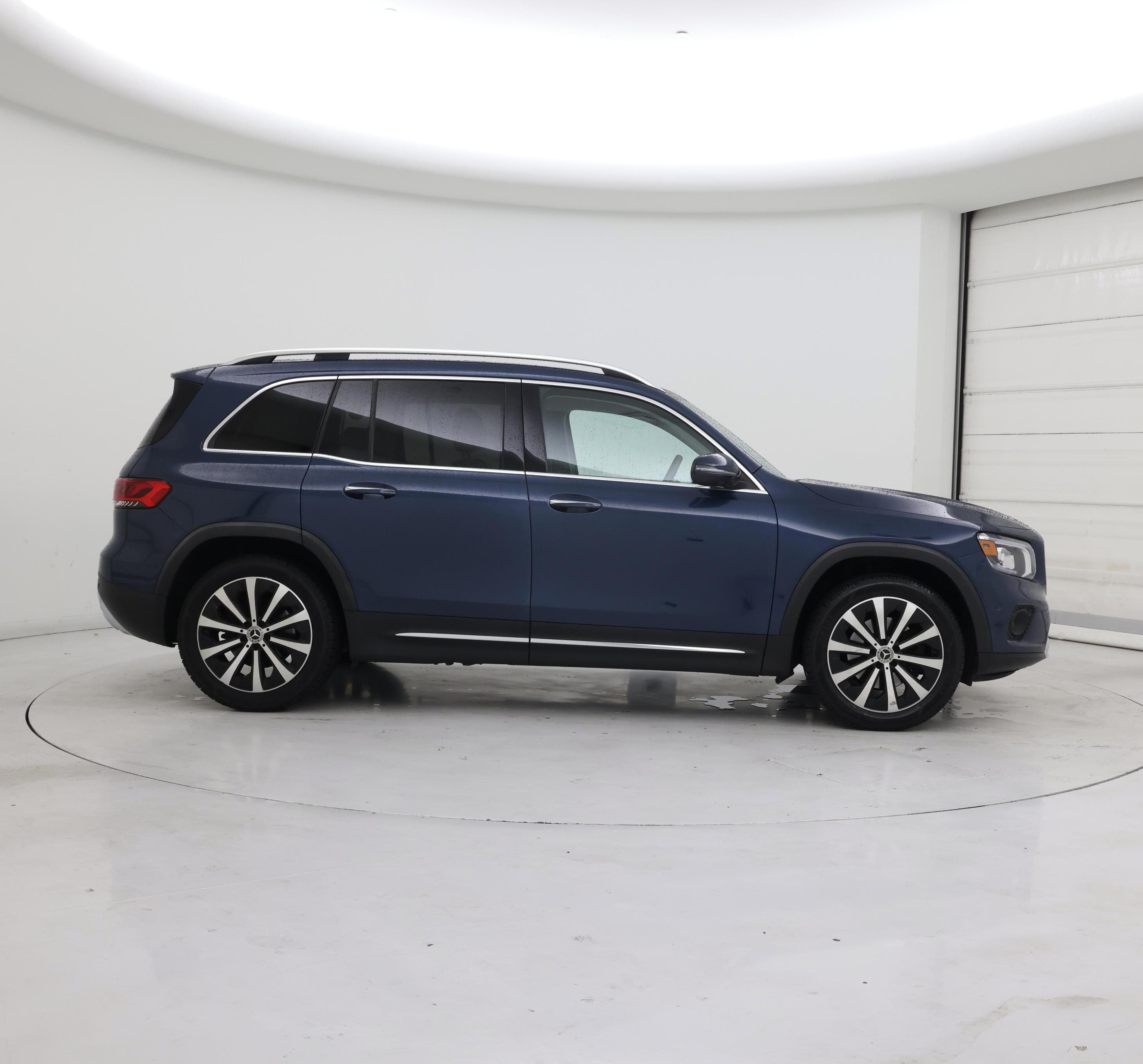 Thumbnail: 2021 Mercedes-Benz GLB - 7