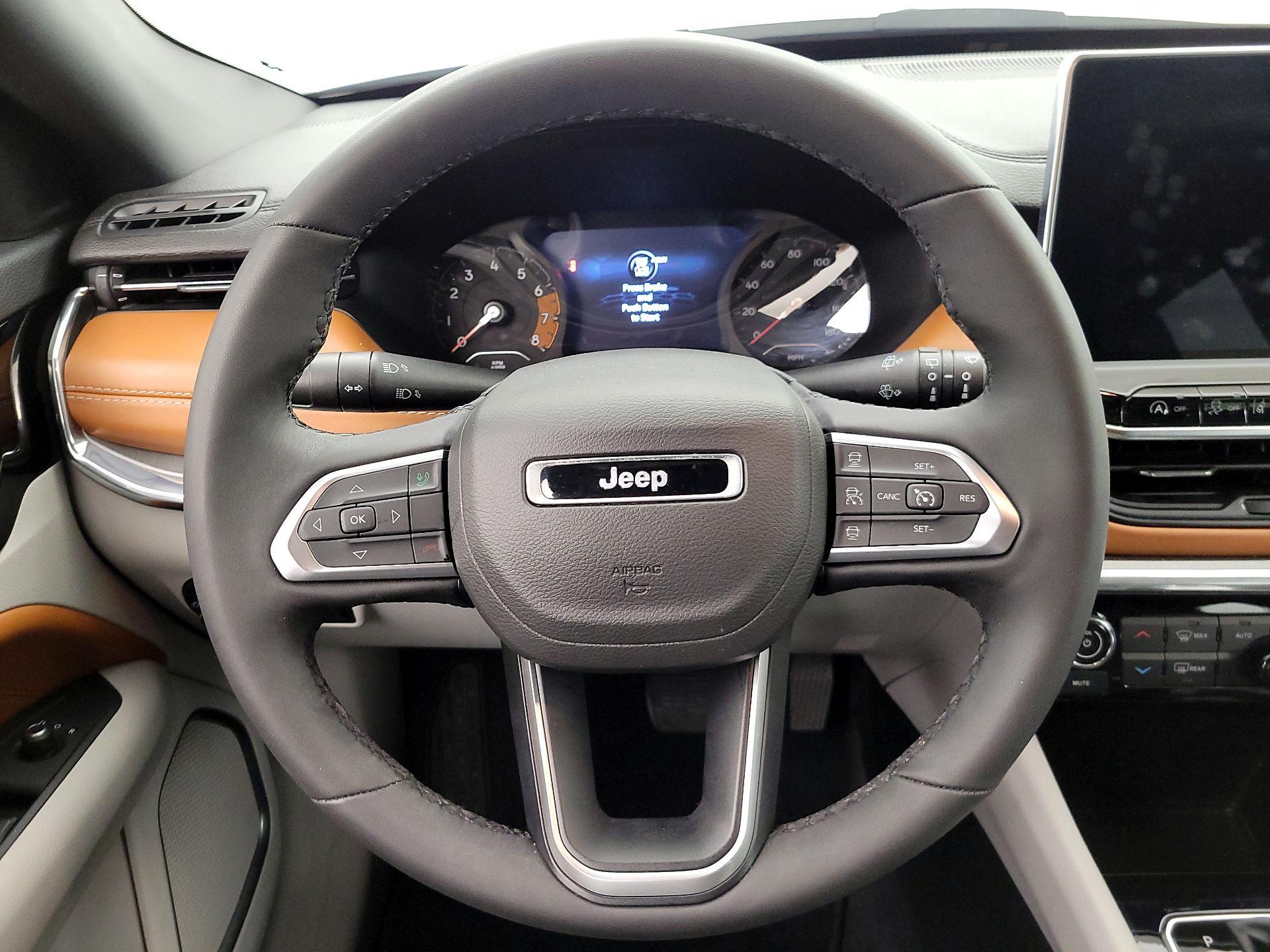 Thumbnail: 2023 Jeep Compass - 10