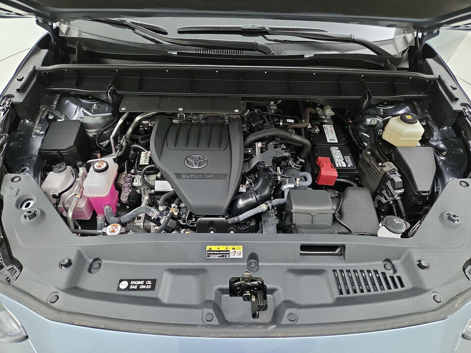 2023 Toyota Highlander LE - Photo 24