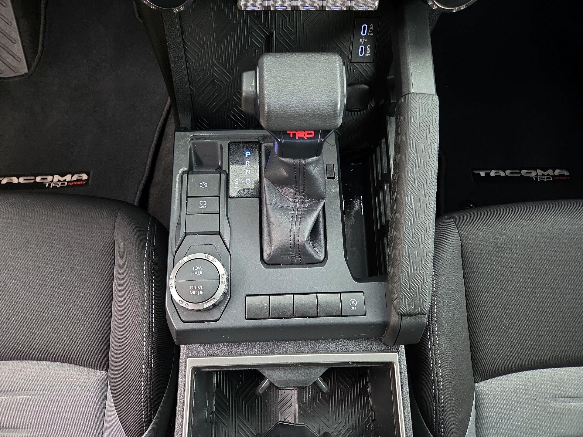 Thumbnail: 2024 Toyota Tacoma - 17