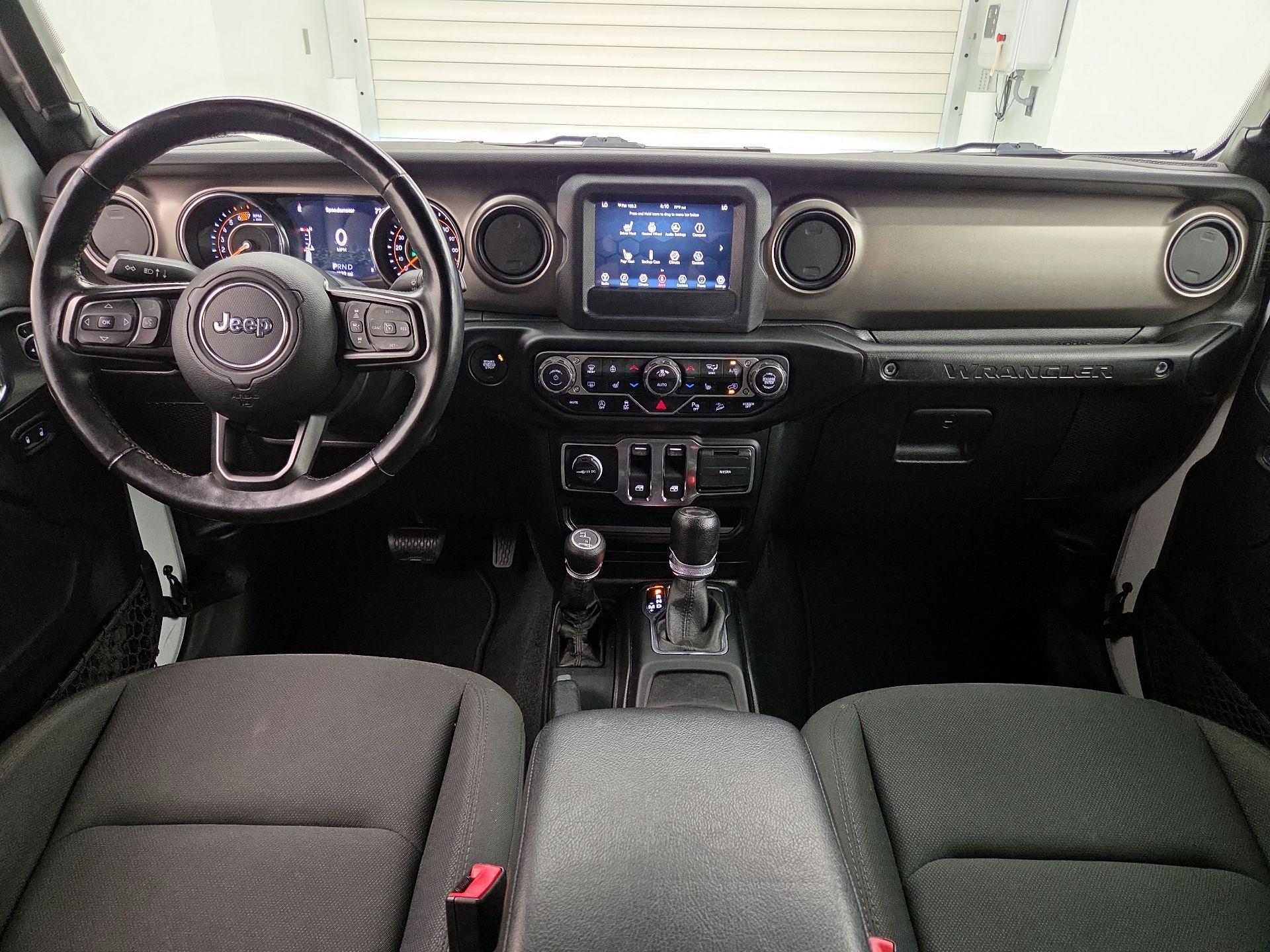 Thumbnail: 2020 Jeep Wrangler - 9