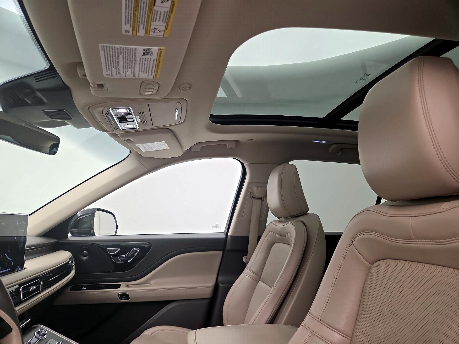 Thumbnail: 2021 Lincoln Aviator - 20