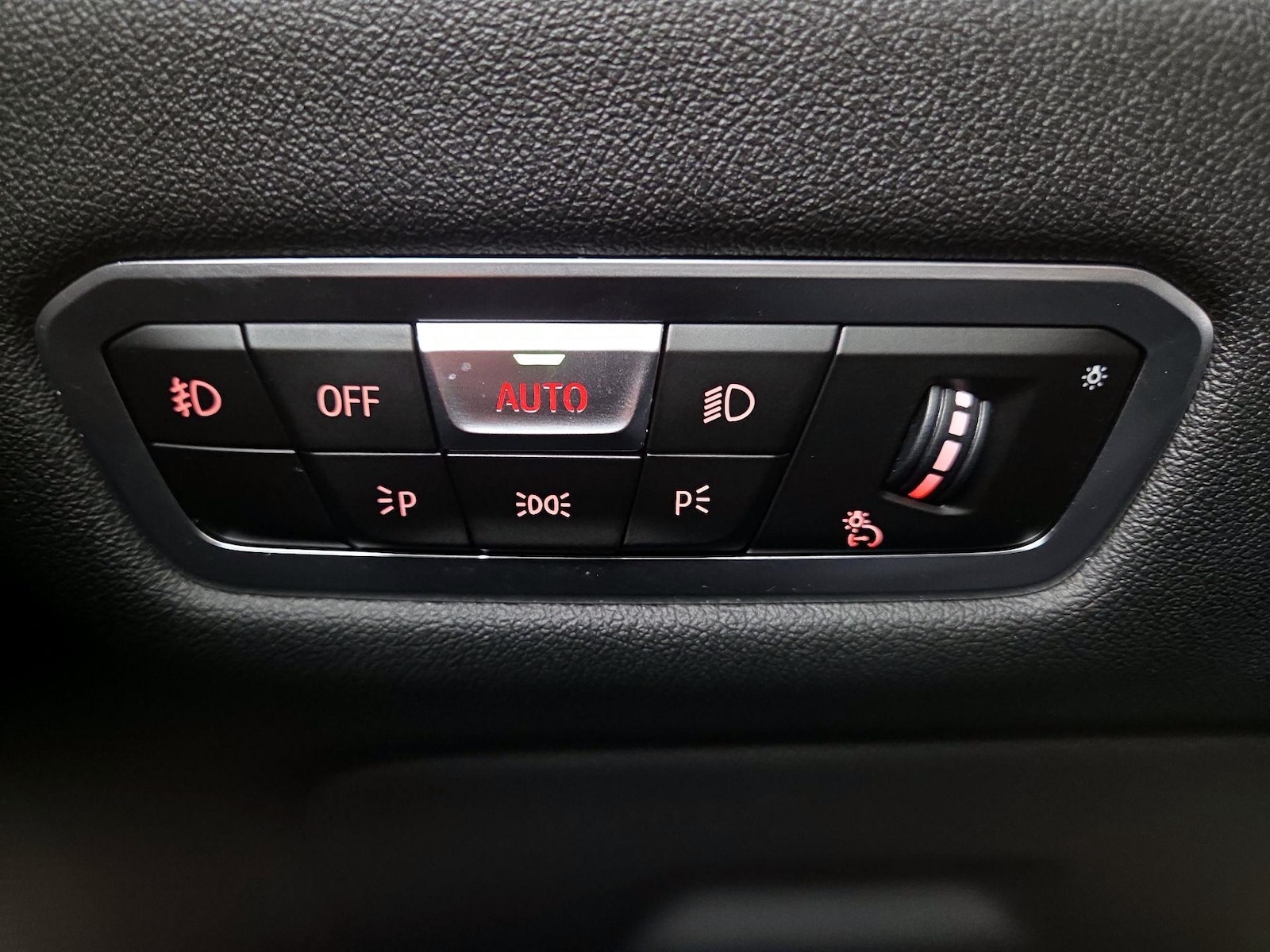 2021 BMW X5 40i - Photo 14